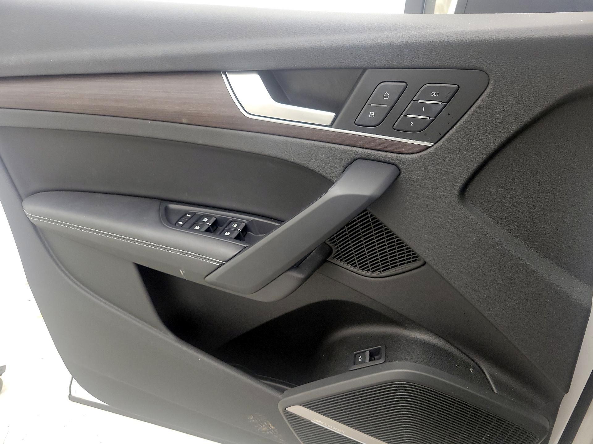 Thumbnail: 2021 Audi Q5 - 12