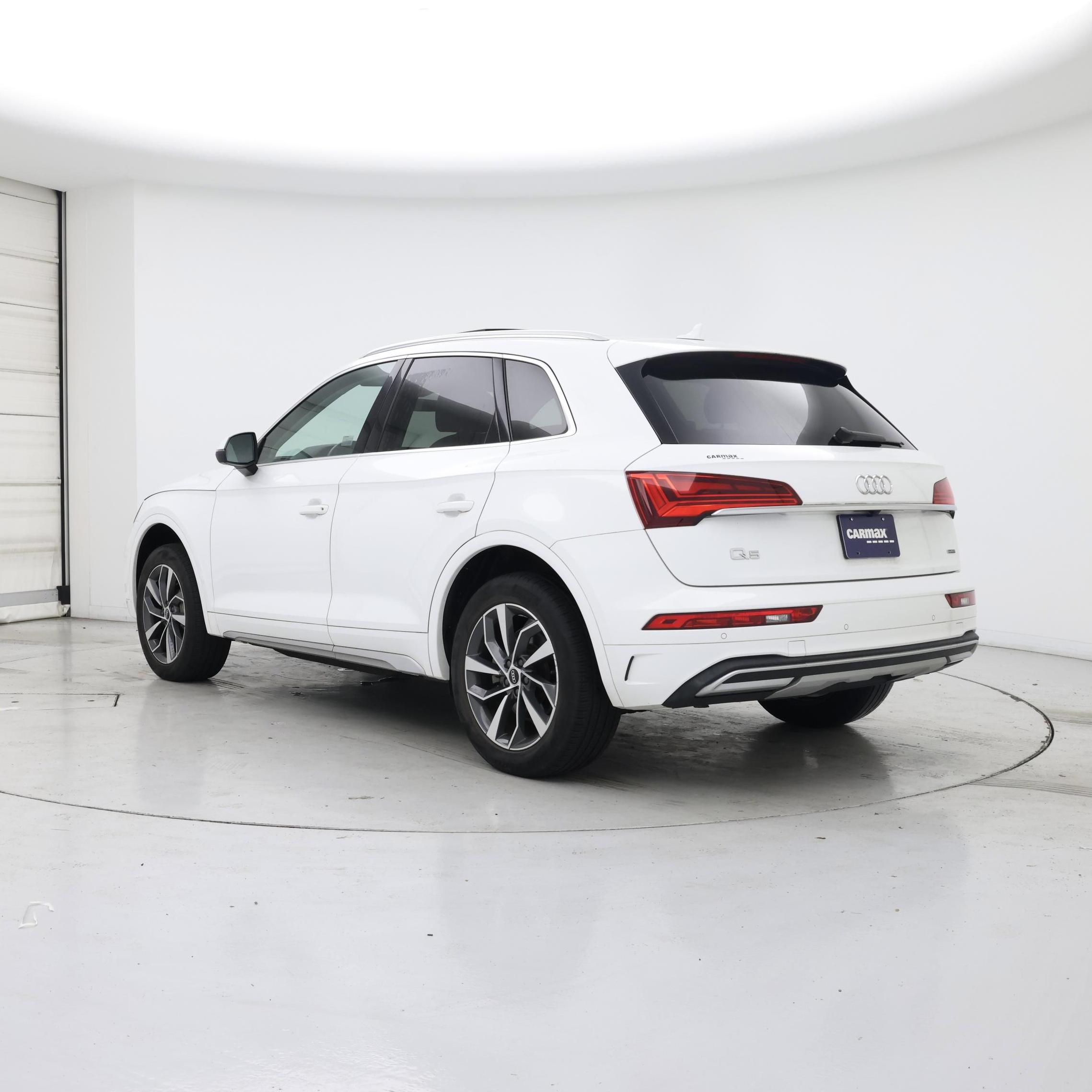 Thumbnail: 2021 Audi Q5 - 2