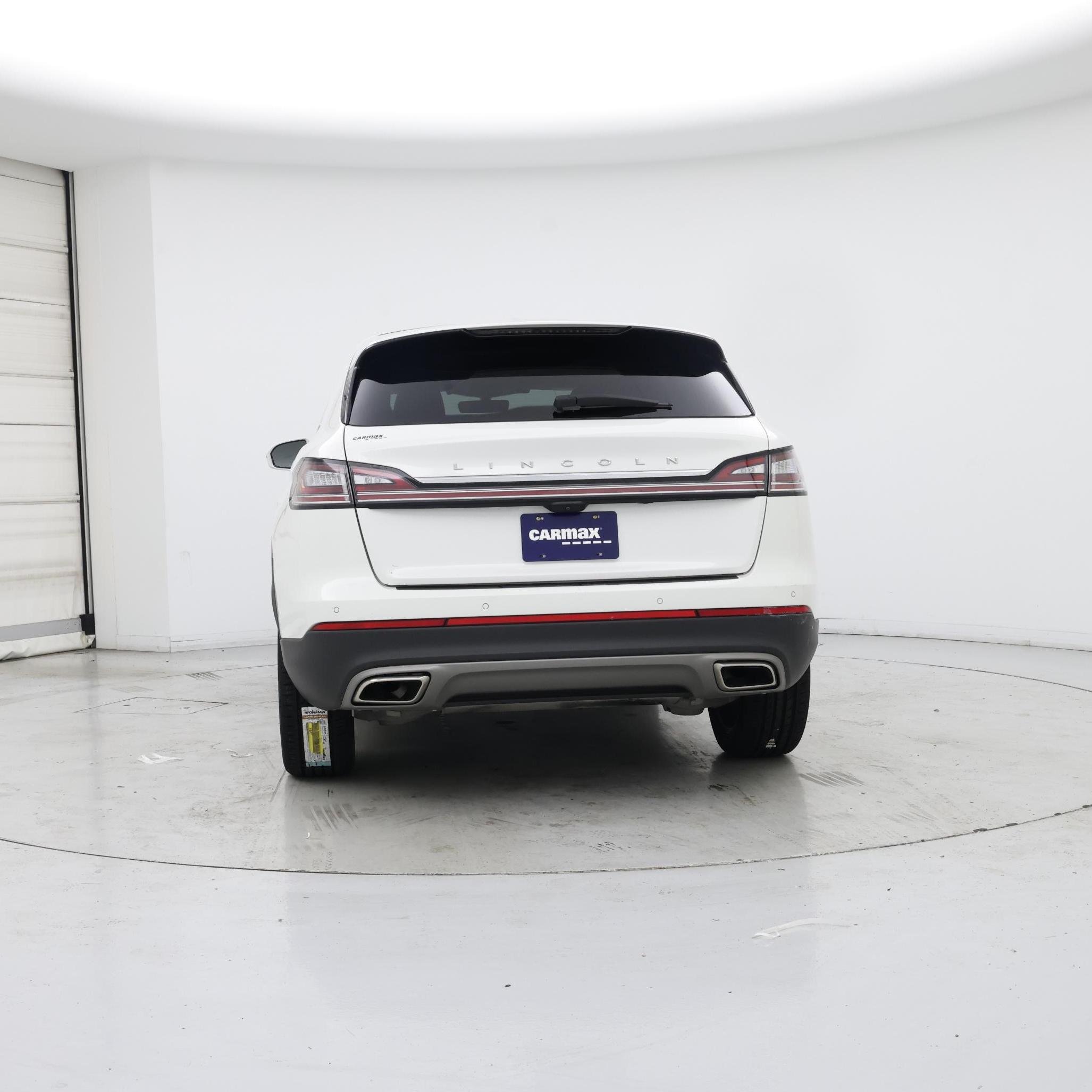 Thumbnail: 2022 Lincoln Nautilus - 6