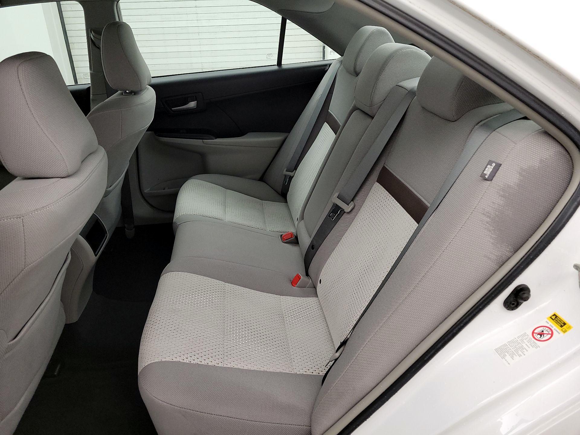 Thumbnail: 2014 Toyota Camry - 19