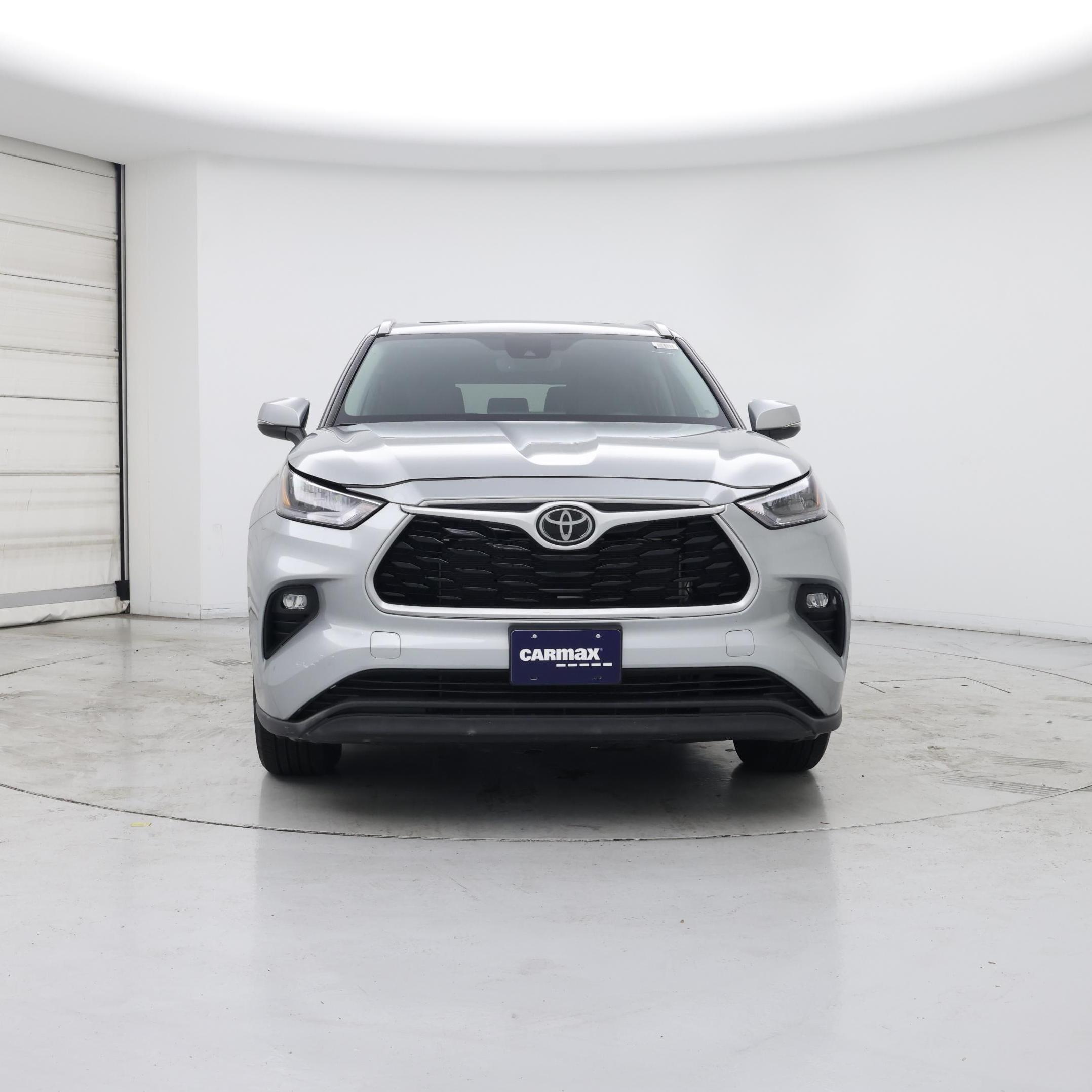 Thumbnail: 2022 Toyota Highlander - 5