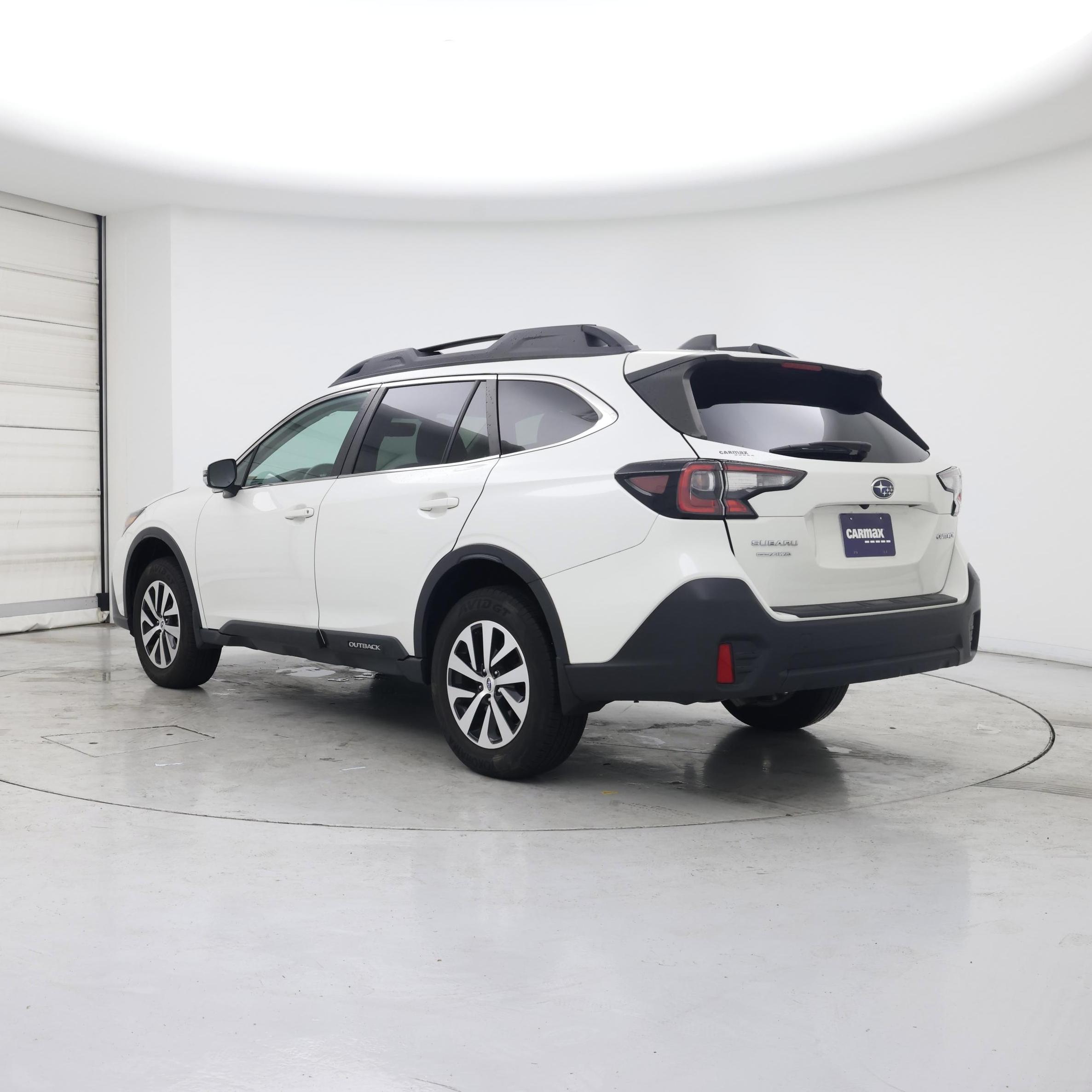 Thumbnail: 2022 Subaru Outback - 2
