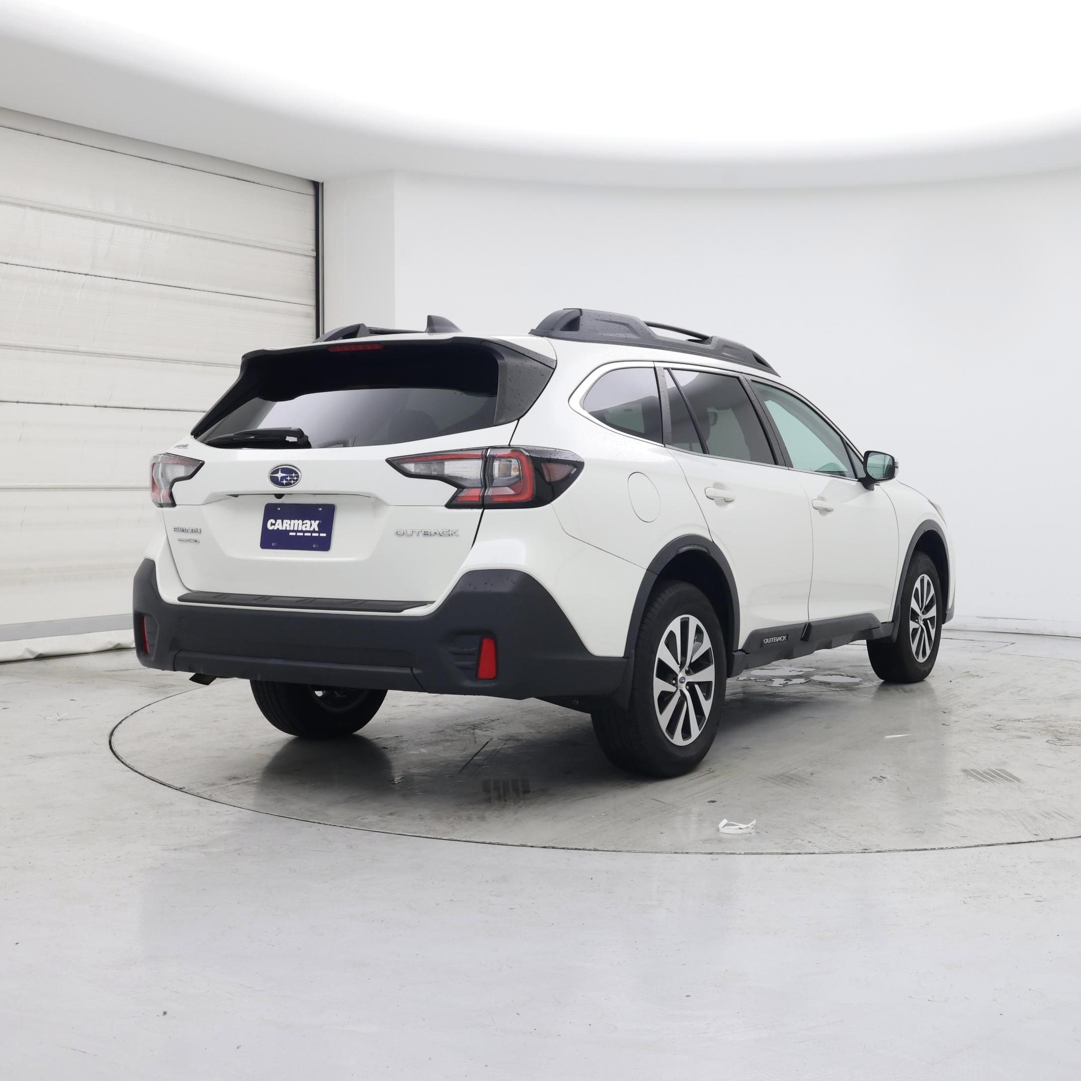 Thumbnail: 2022 Subaru Outback - 8