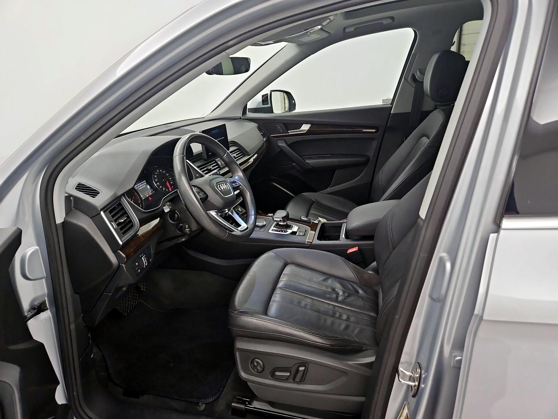 Thumbnail: 2019 Audi Q5 - 11