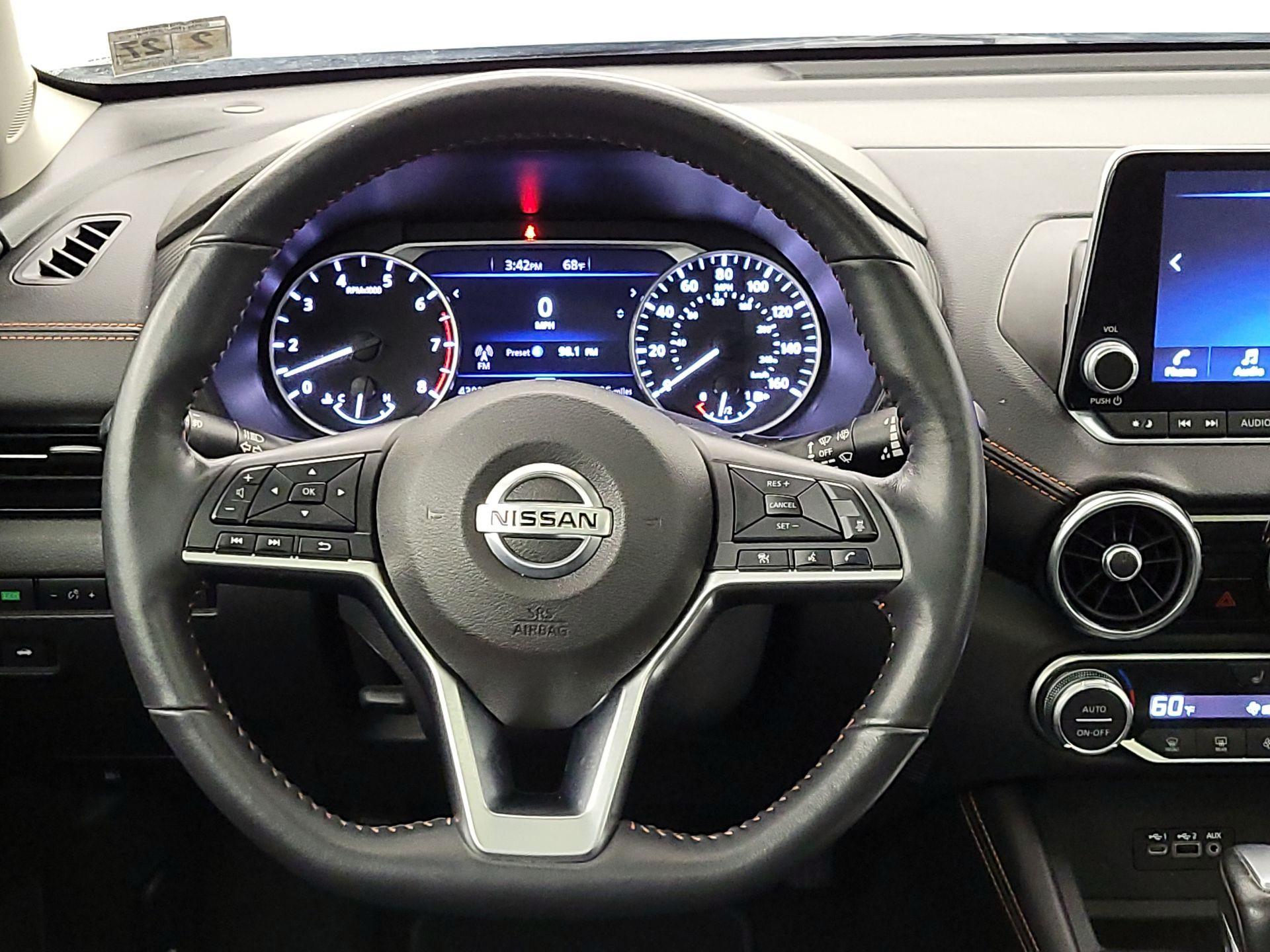 Thumbnail: 2022 Nissan Sentra - 10
