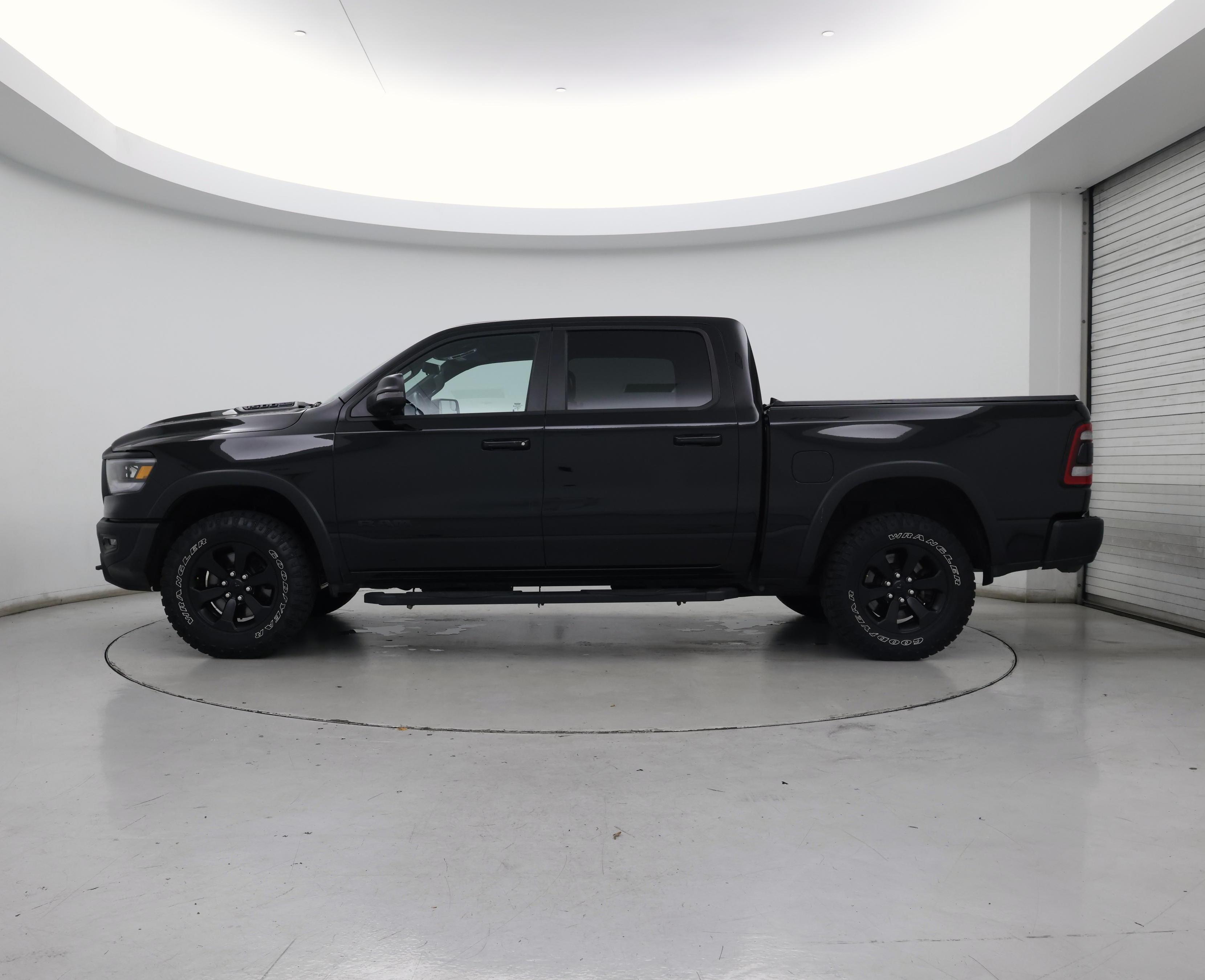 Thumbnail: 2024 RAM 1500 - 3