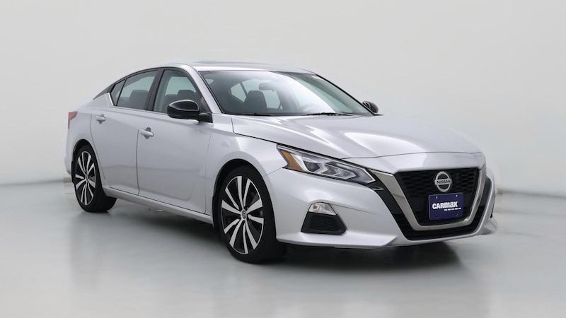 2020 Nissan Altima SR Hero Image