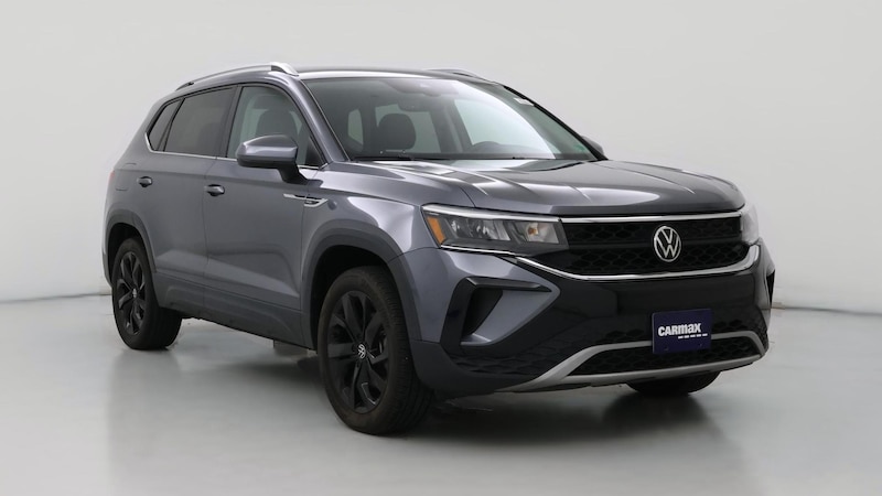 2022 Volkswagen Taos SE Hero Image