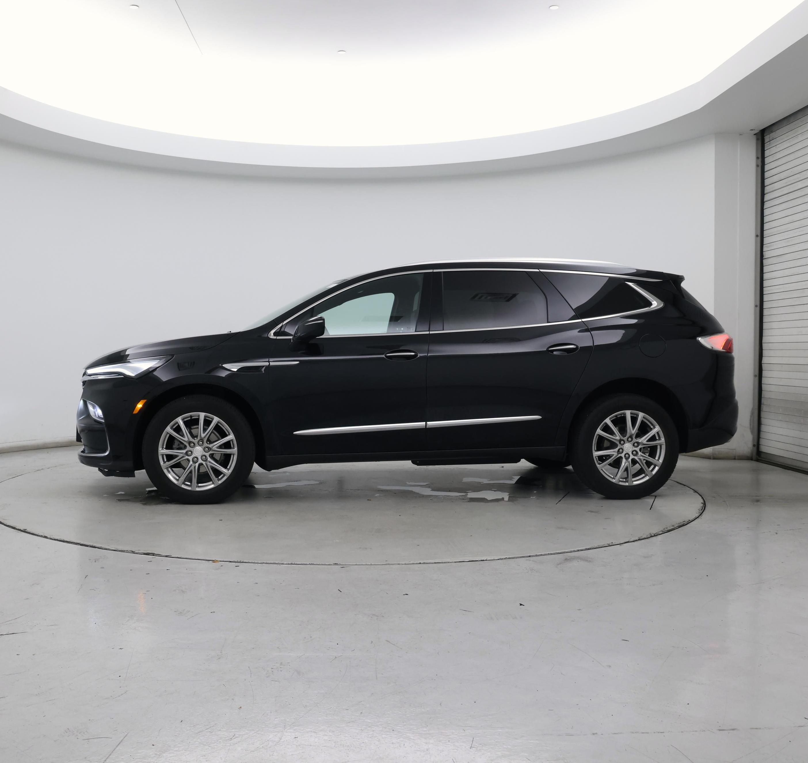 Thumbnail: 2022 Buick Enclave - 3