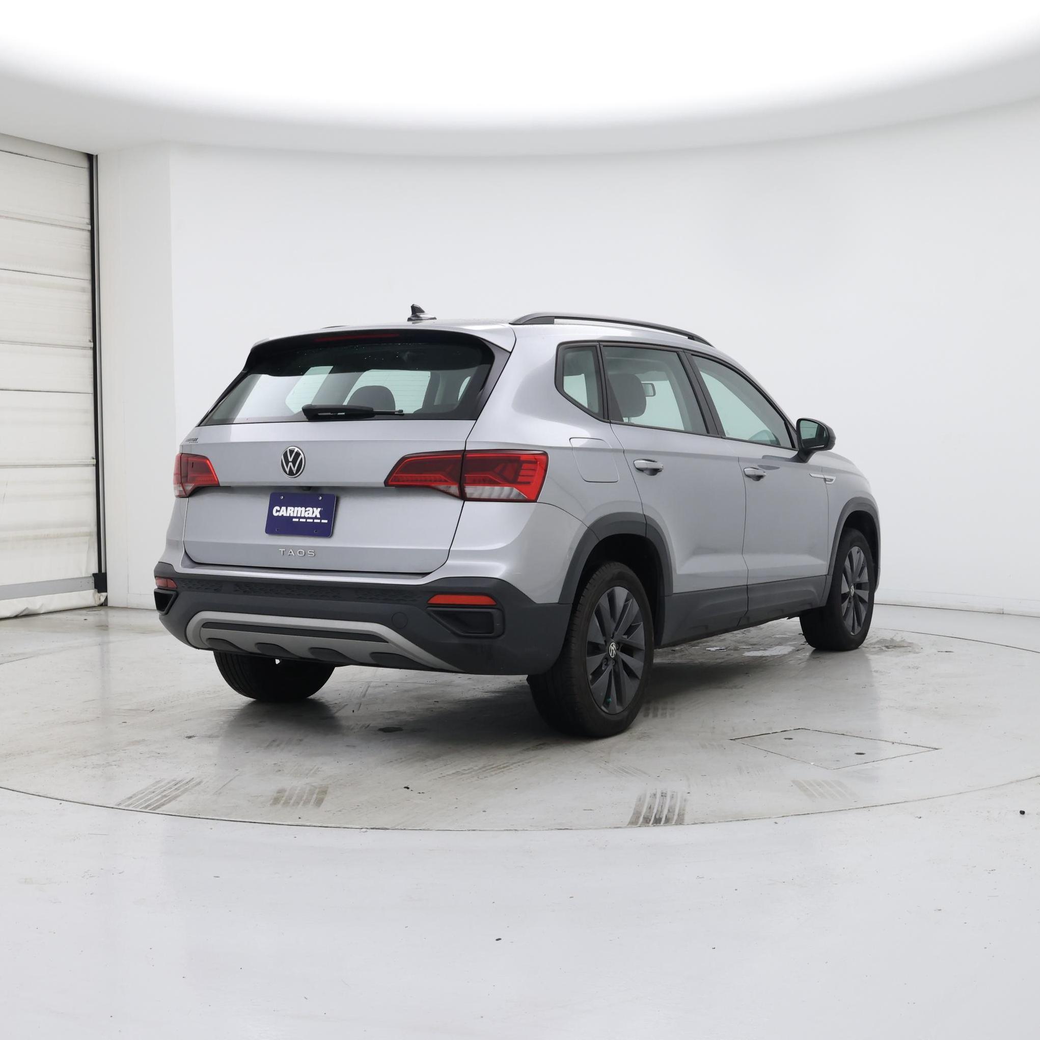 Thumbnail: 2022 Volkswagen Taos - 8