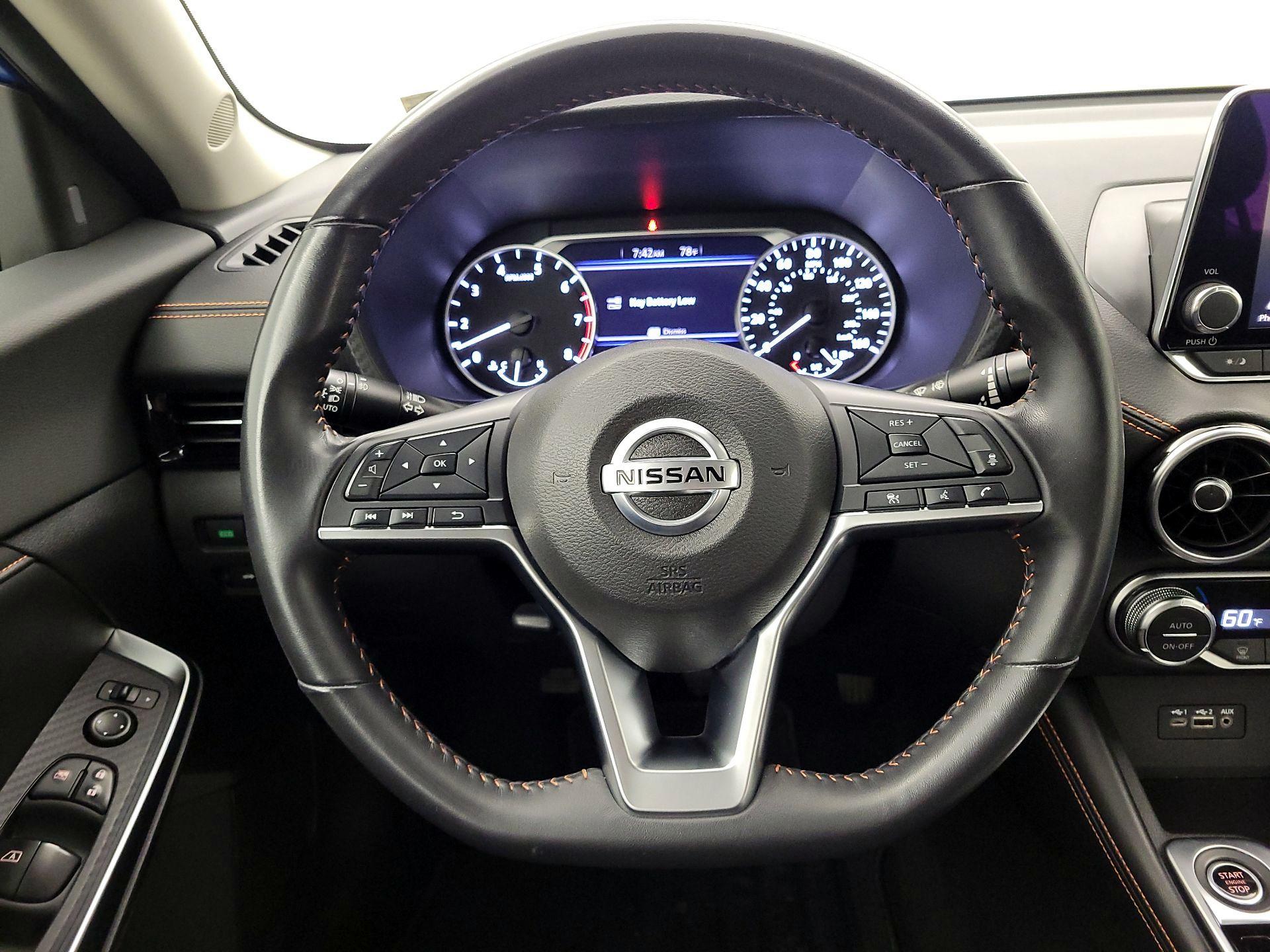 Thumbnail: 2020 Nissan Sentra - 10