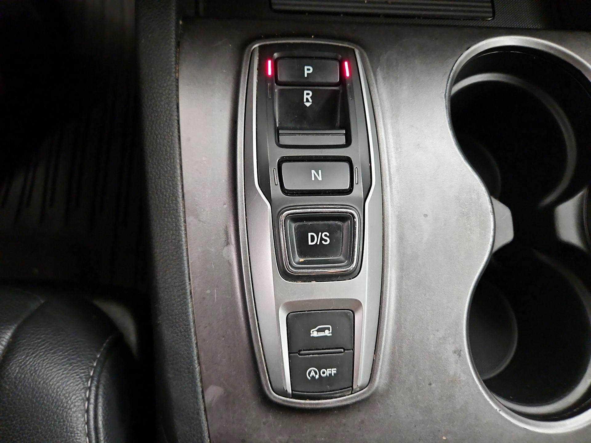 Thumbnail: 2022 Honda Pilot - 17