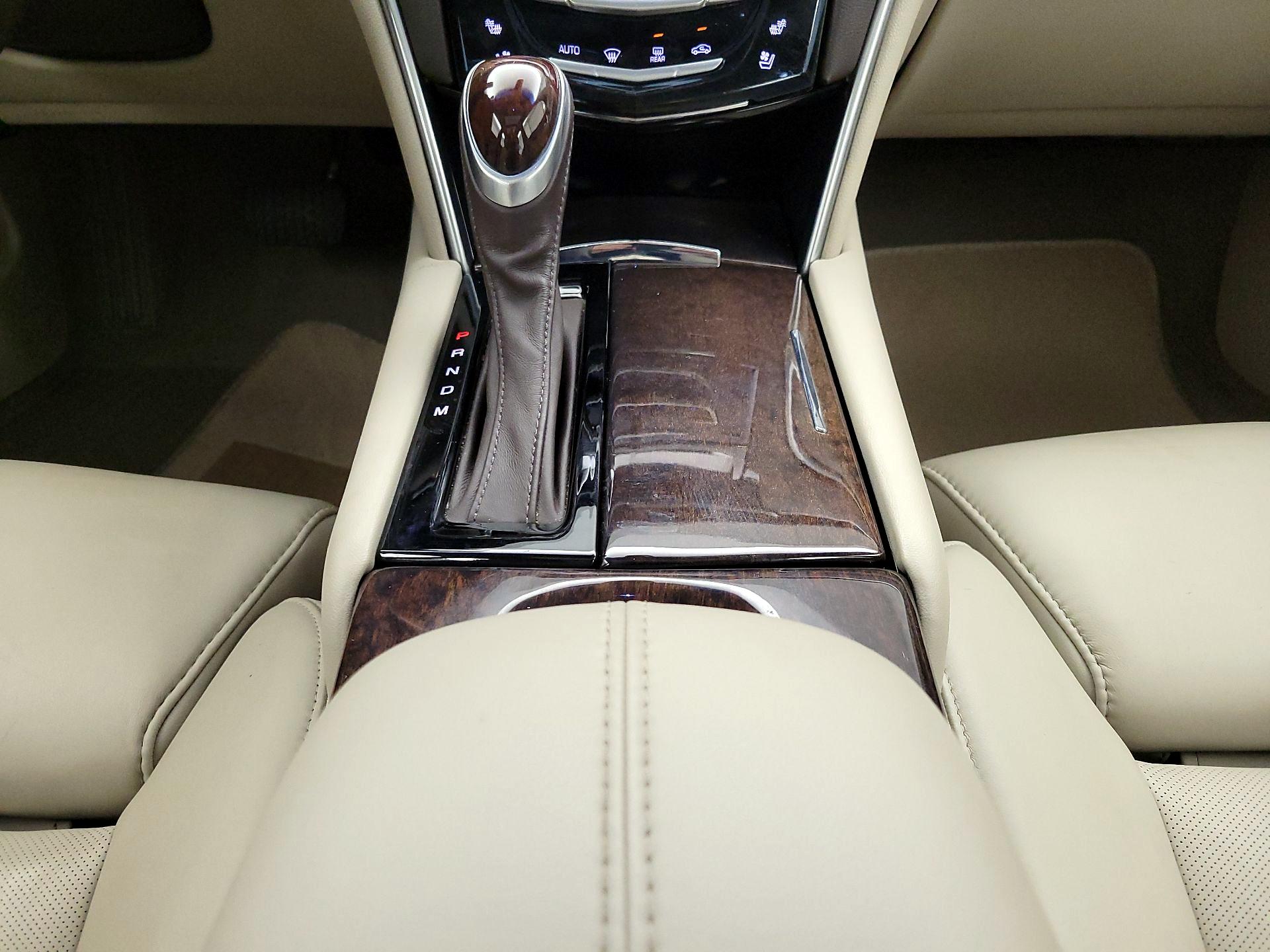 Thumbnail: 2014 Cadillac XTS - 17