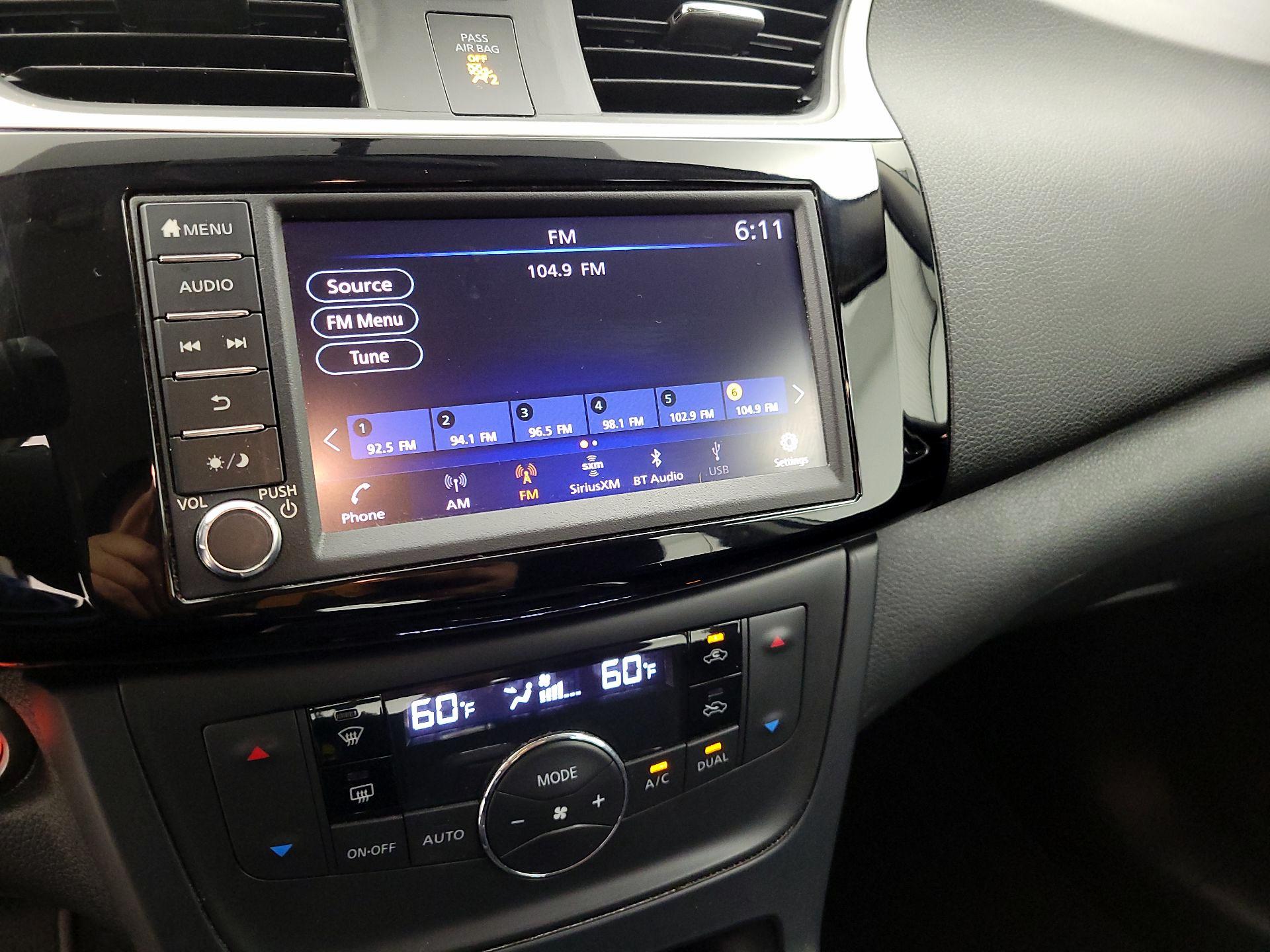 Thumbnail: 2019 Nissan Sentra - 15