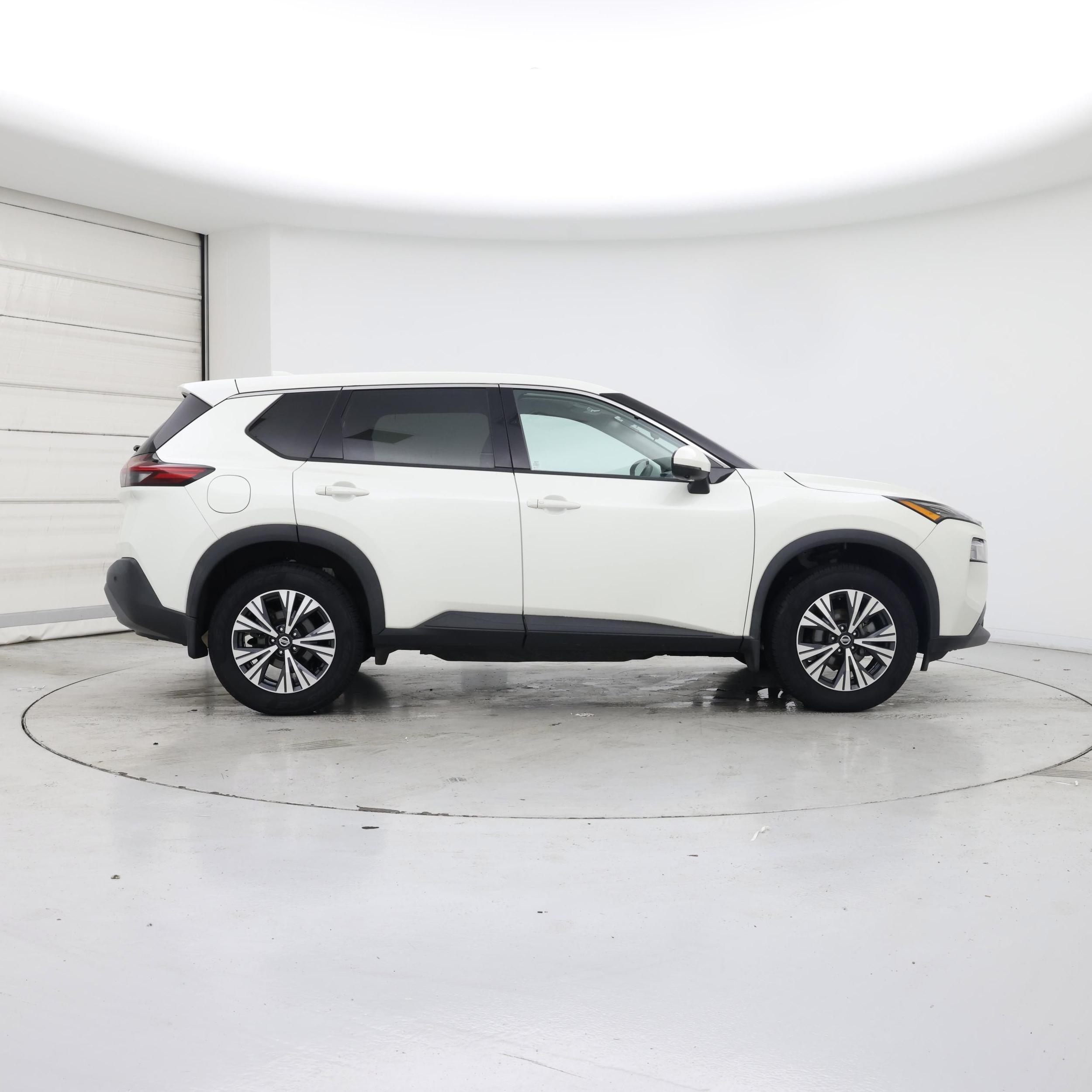 Thumbnail: 2021 Nissan Rogue - 7