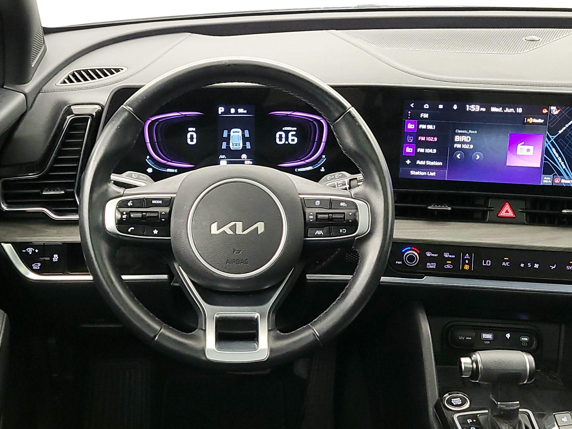 Thumbnail: 2023 Kia Sportage - 10