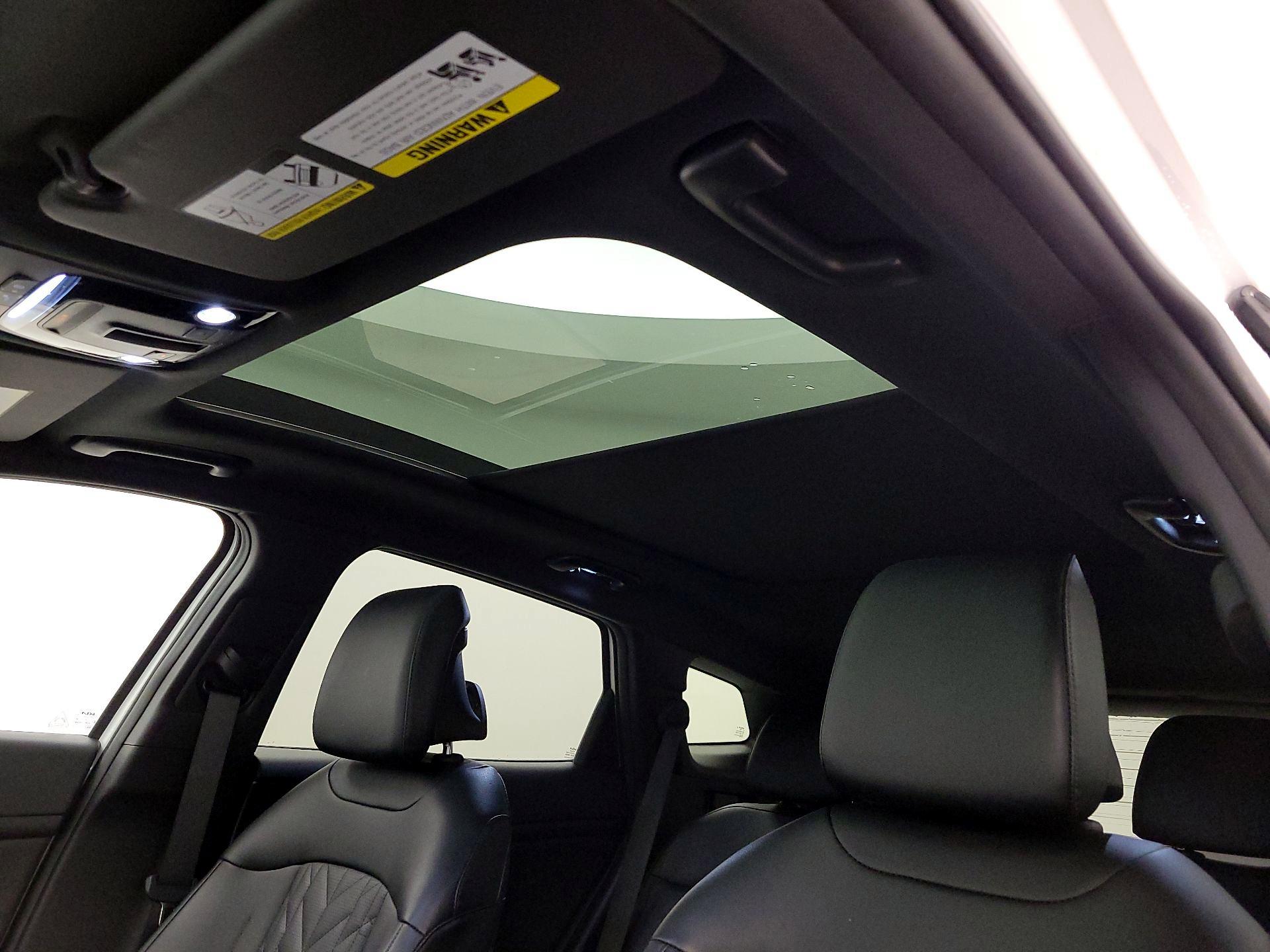 Thumbnail: 2023 Kia Sportage - 20