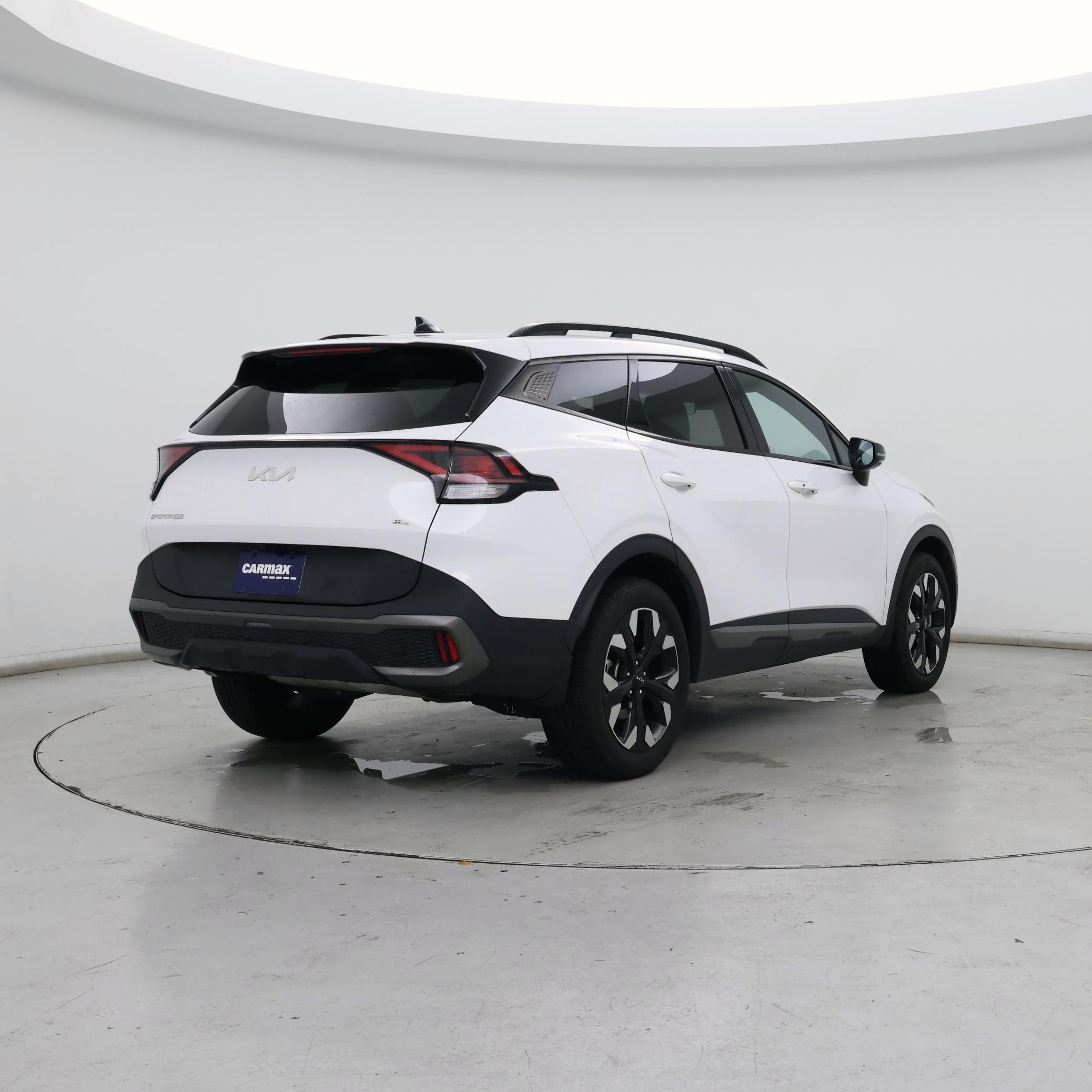 Thumbnail: 2023 Kia Sportage - 8