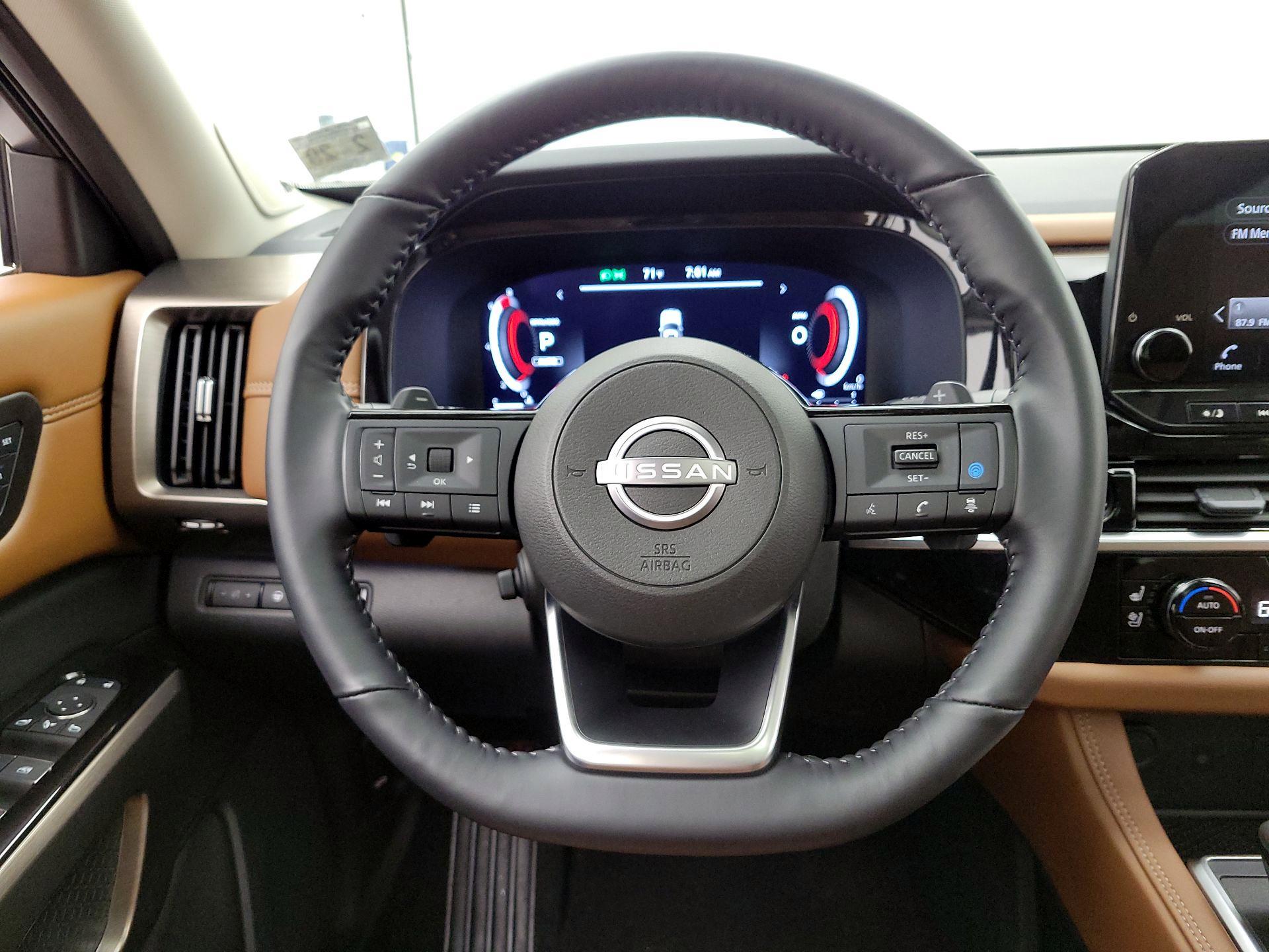 Thumbnail: 2024 Nissan Pathfinder - 10