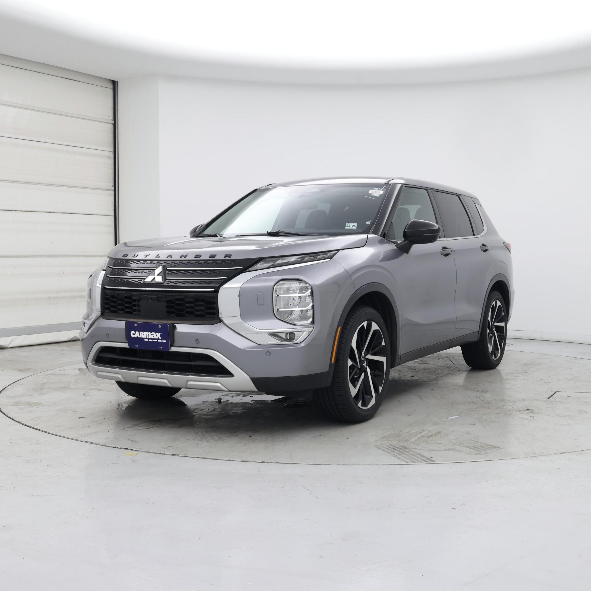 Thumbnail: 2022 Mitsubishi Outlander - 4