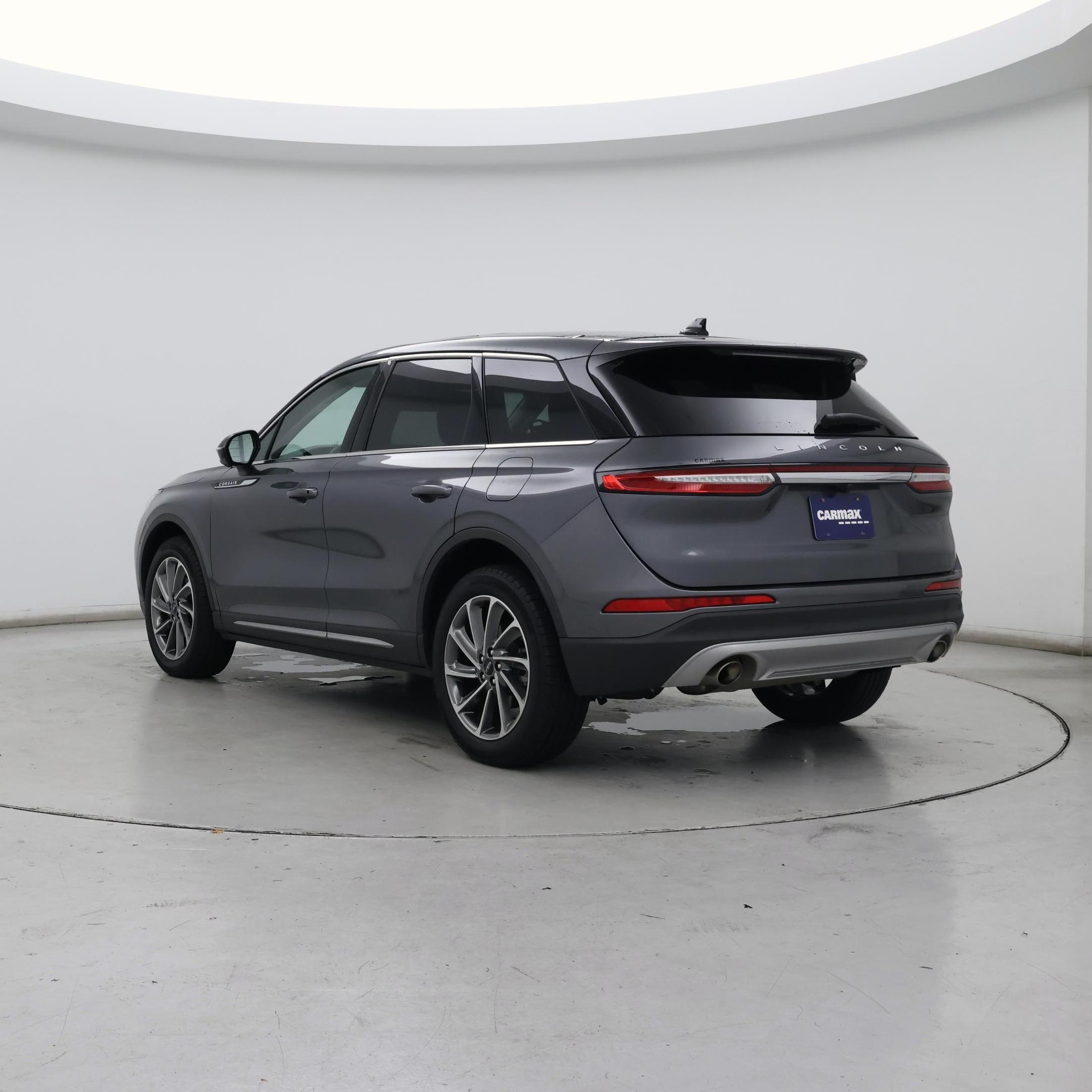 Thumbnail: 2023 Lincoln Corsair - 2