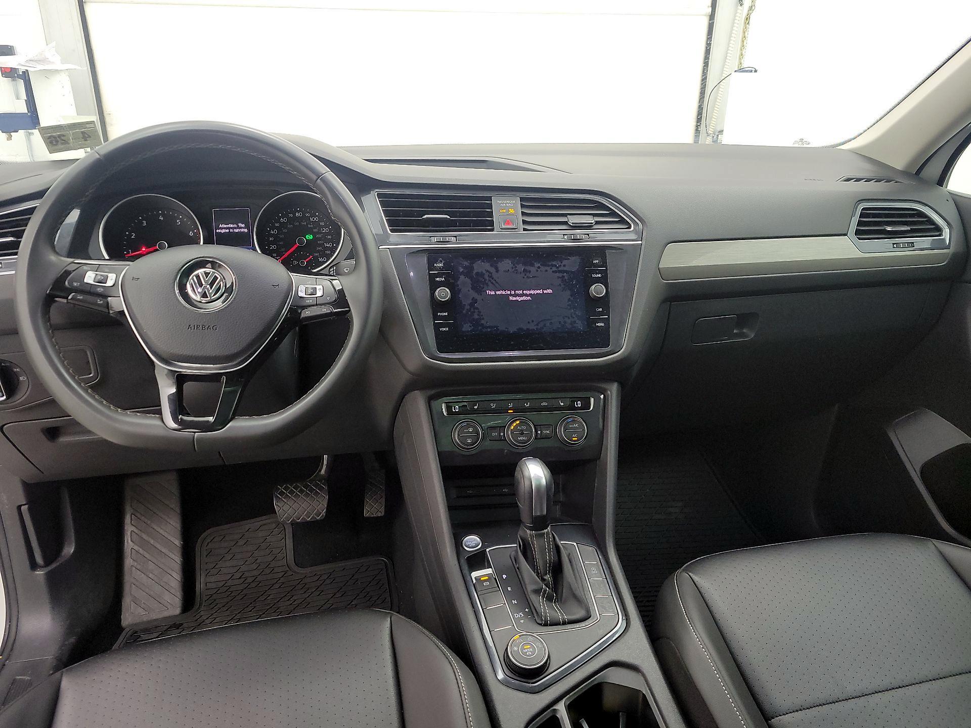 Thumbnail: 2021 Volkswagen Tiguan - 9