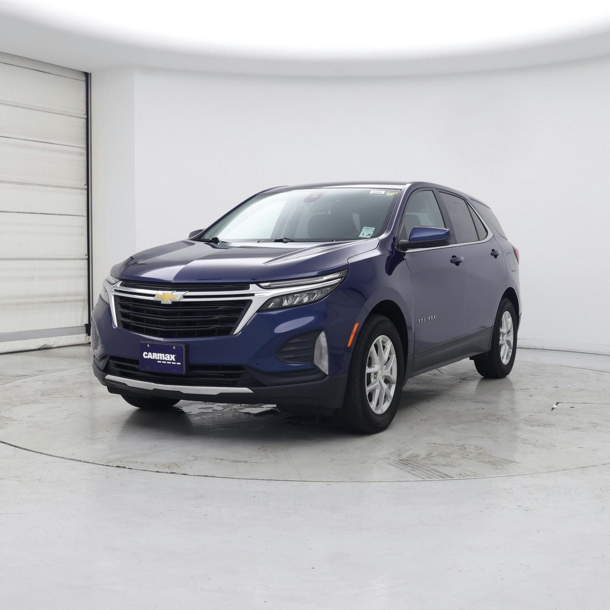 Thumbnail: 2023 Chevrolet Equinox - 4
