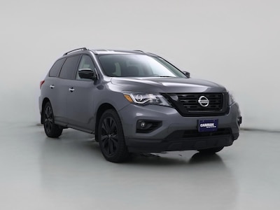 Gray 2018 Nissan Pathfinder SL