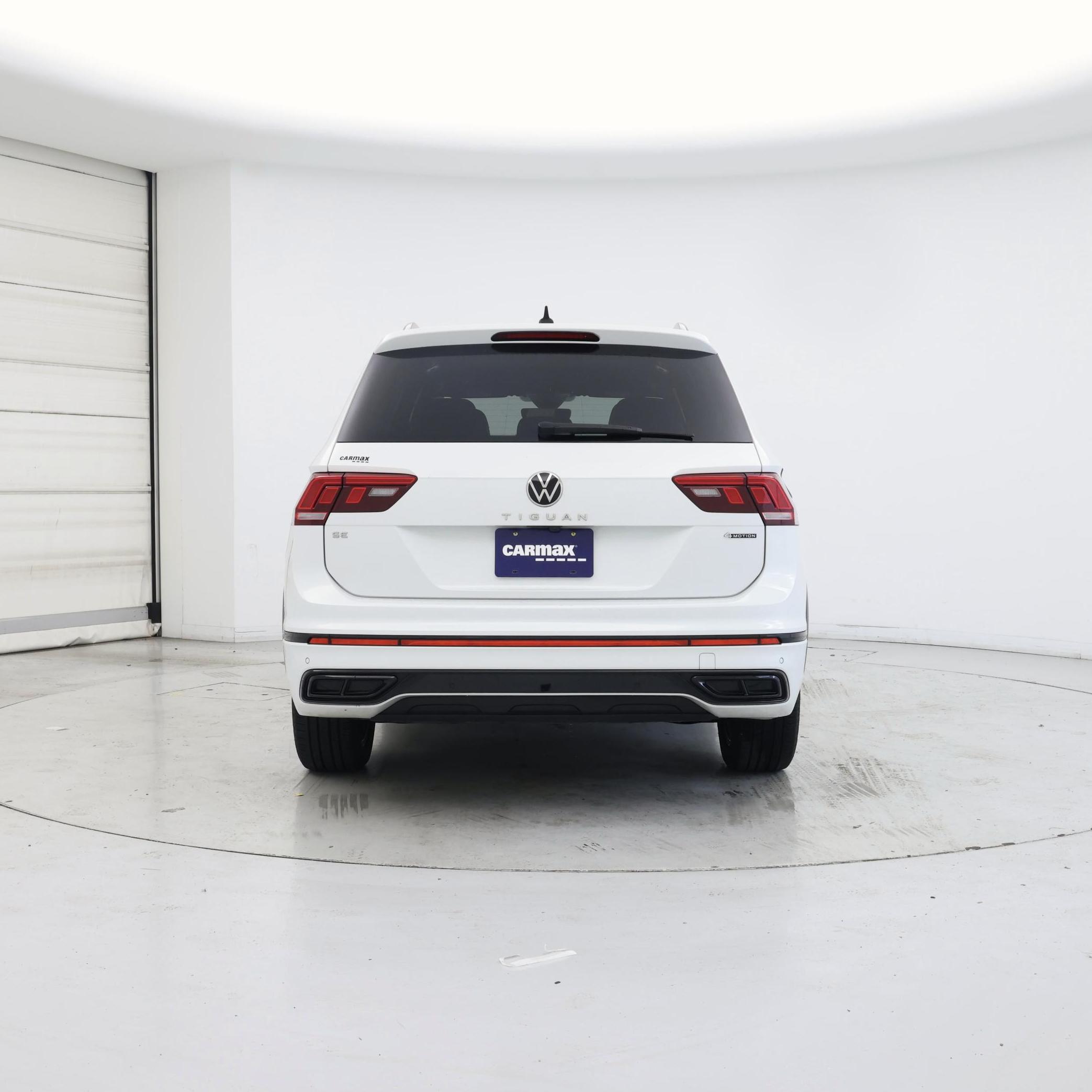 Thumbnail: 2022 Volkswagen Tiguan - 6