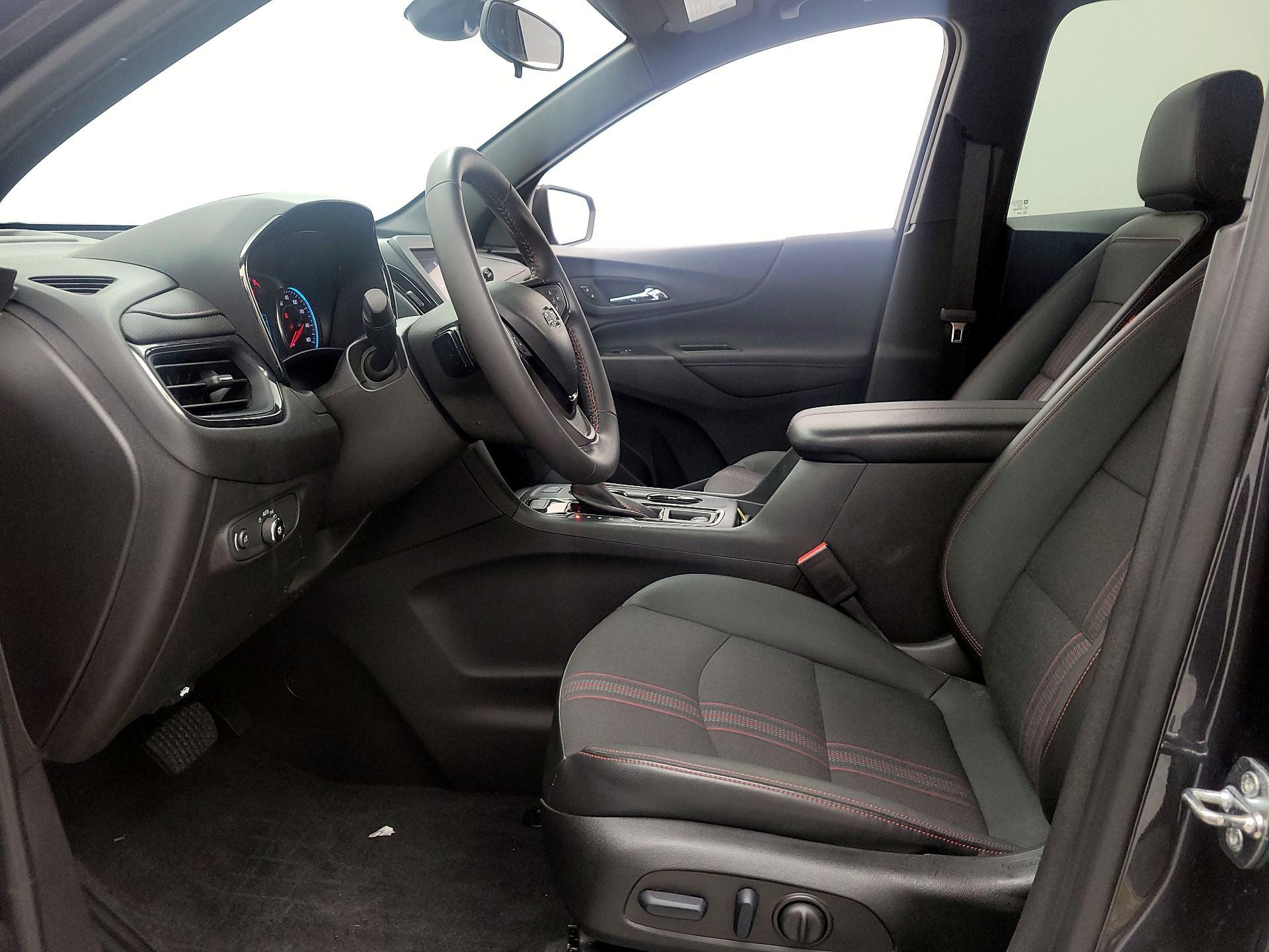 Thumbnail: 2022 Chevrolet Equinox - 11