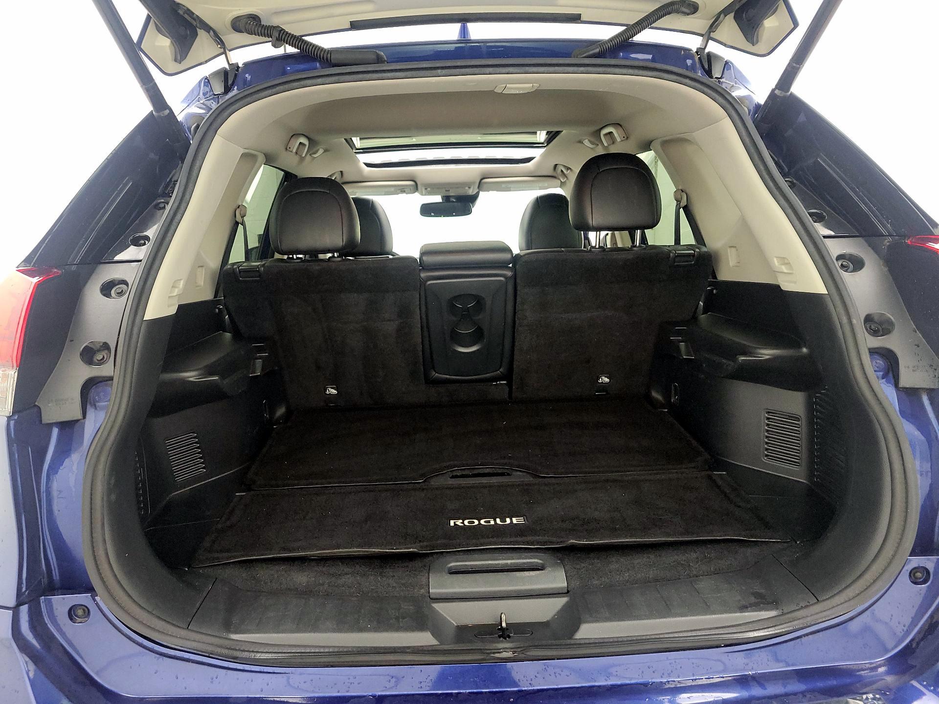 Thumbnail: 2019 Nissan Rogue - 20