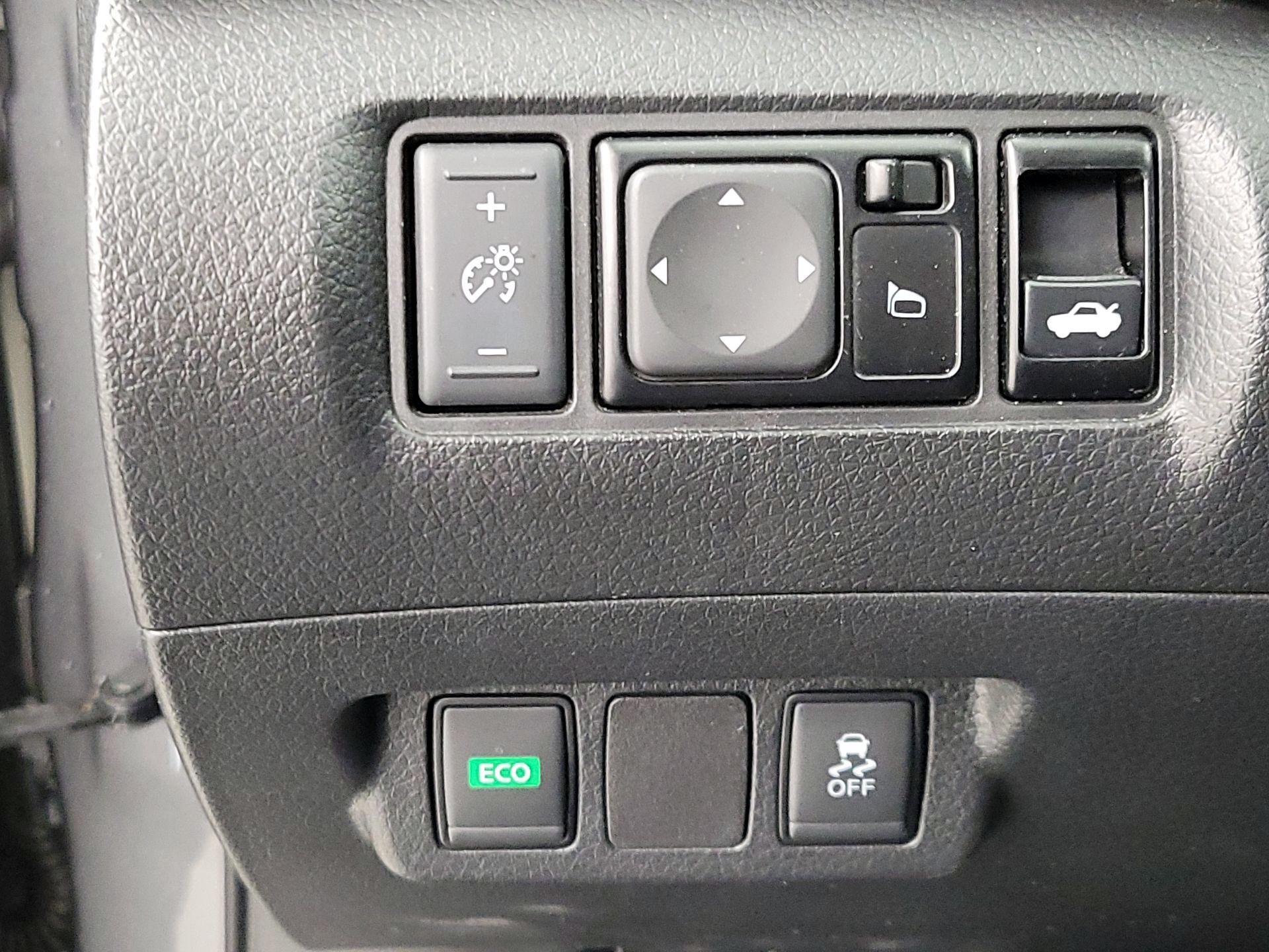 Thumbnail: 2019 Nissan Sentra - 13