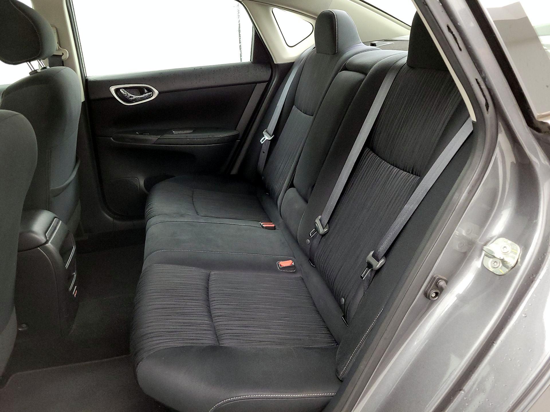 Thumbnail: 2019 Nissan Sentra - 20
