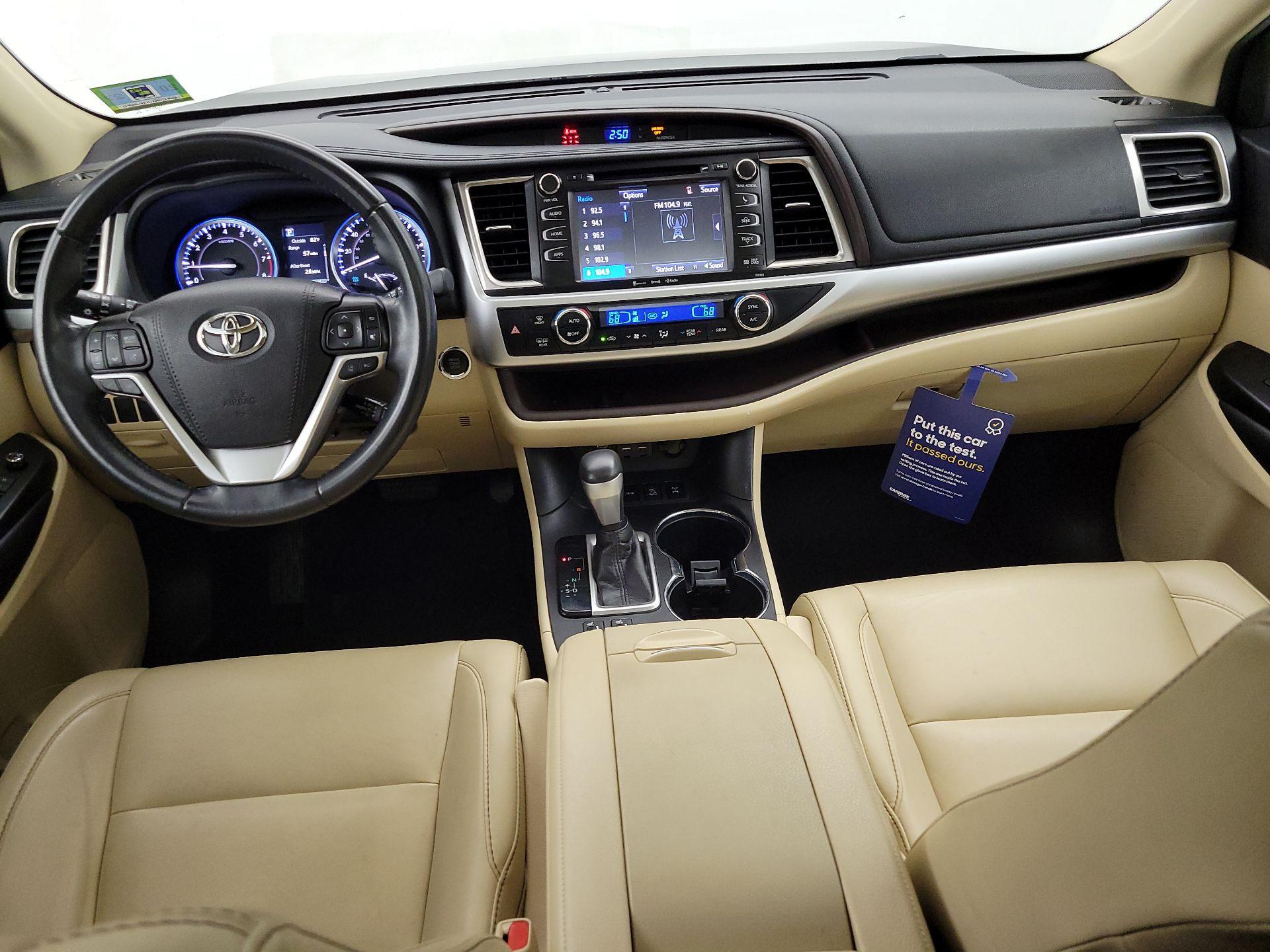 Thumbnail: 2019 Toyota Highlander - 9