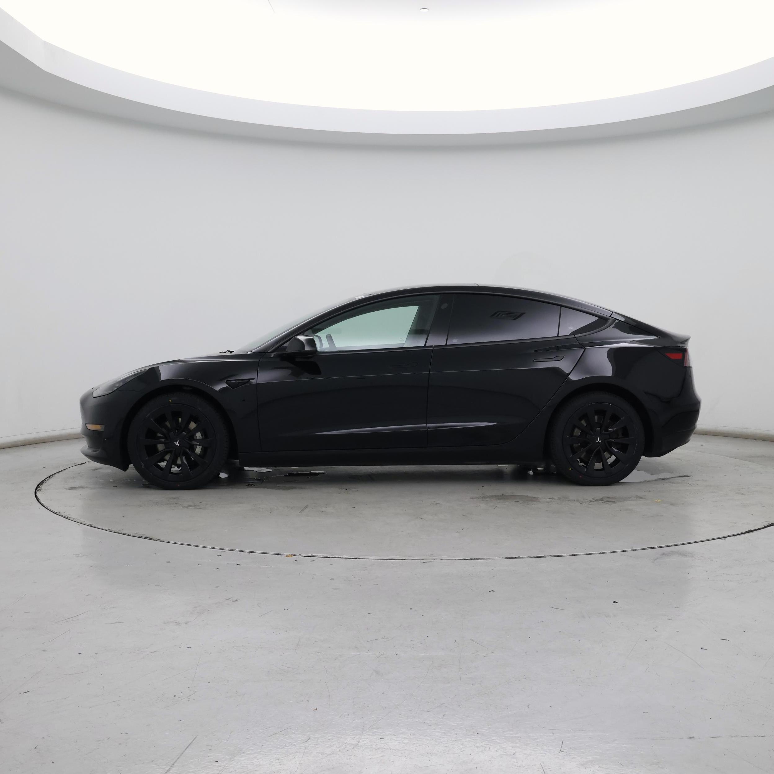 Thumbnail: 2023 Tesla Model 3 - 3