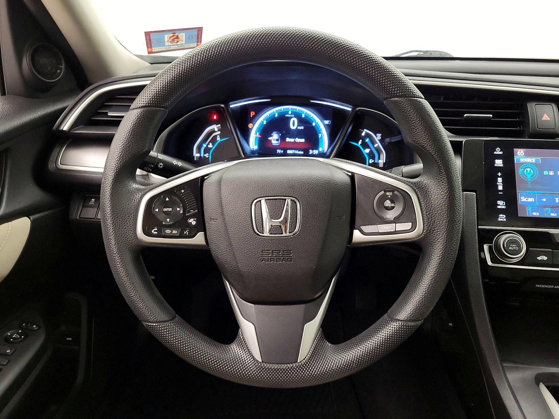 Thumbnail: 2016 Honda Civic - 10