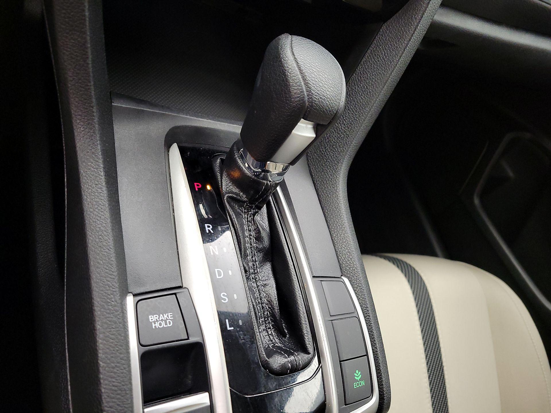 Thumbnail: 2016 Honda Civic - 17