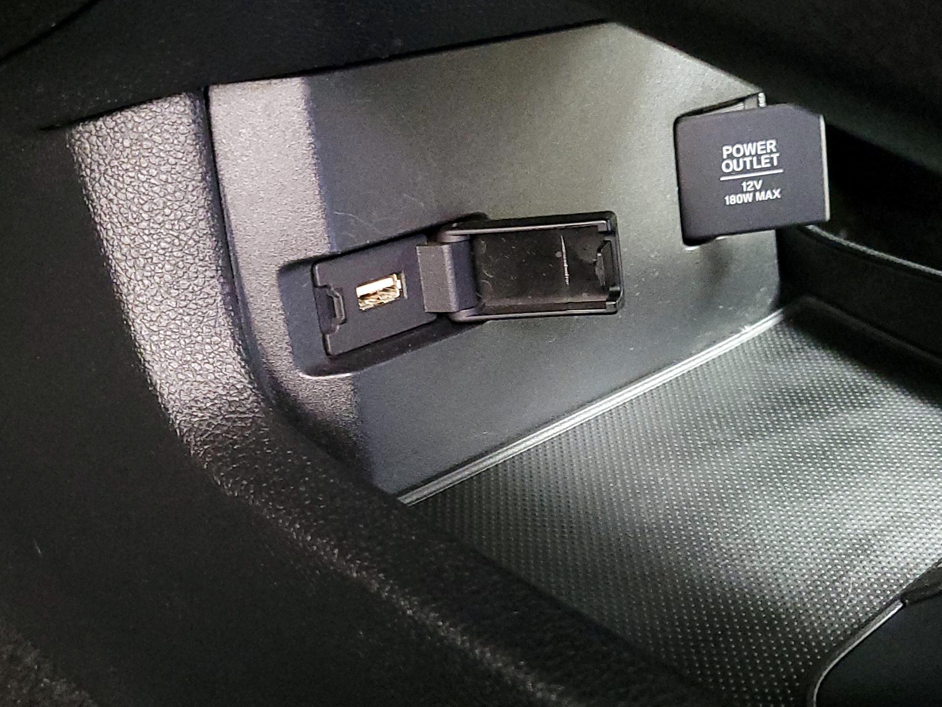 Thumbnail: 2016 Honda Civic - 18