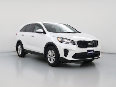White 2019 Kia Sorento LX