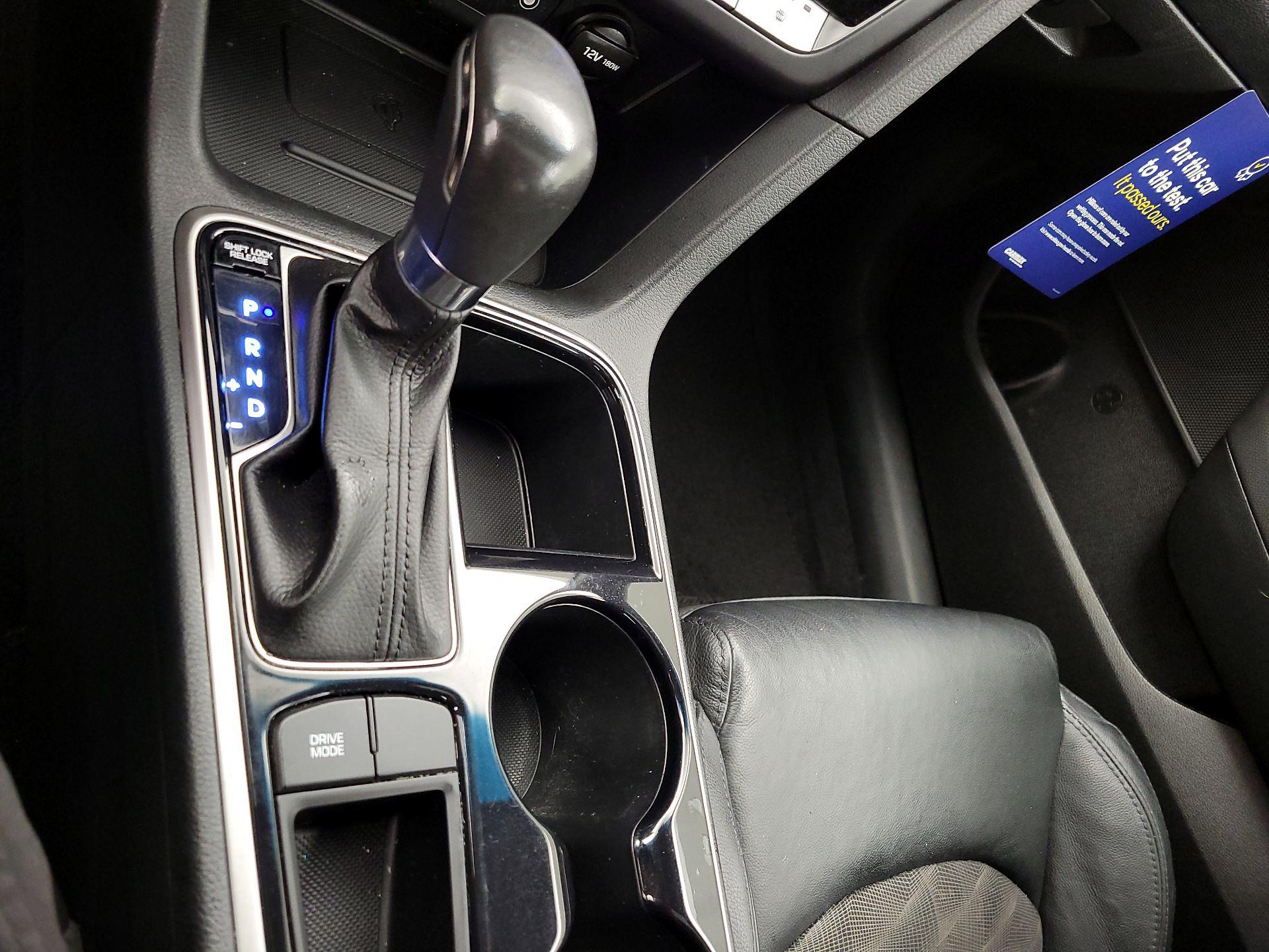 Thumbnail: 2019 Hyundai Sonata - 17