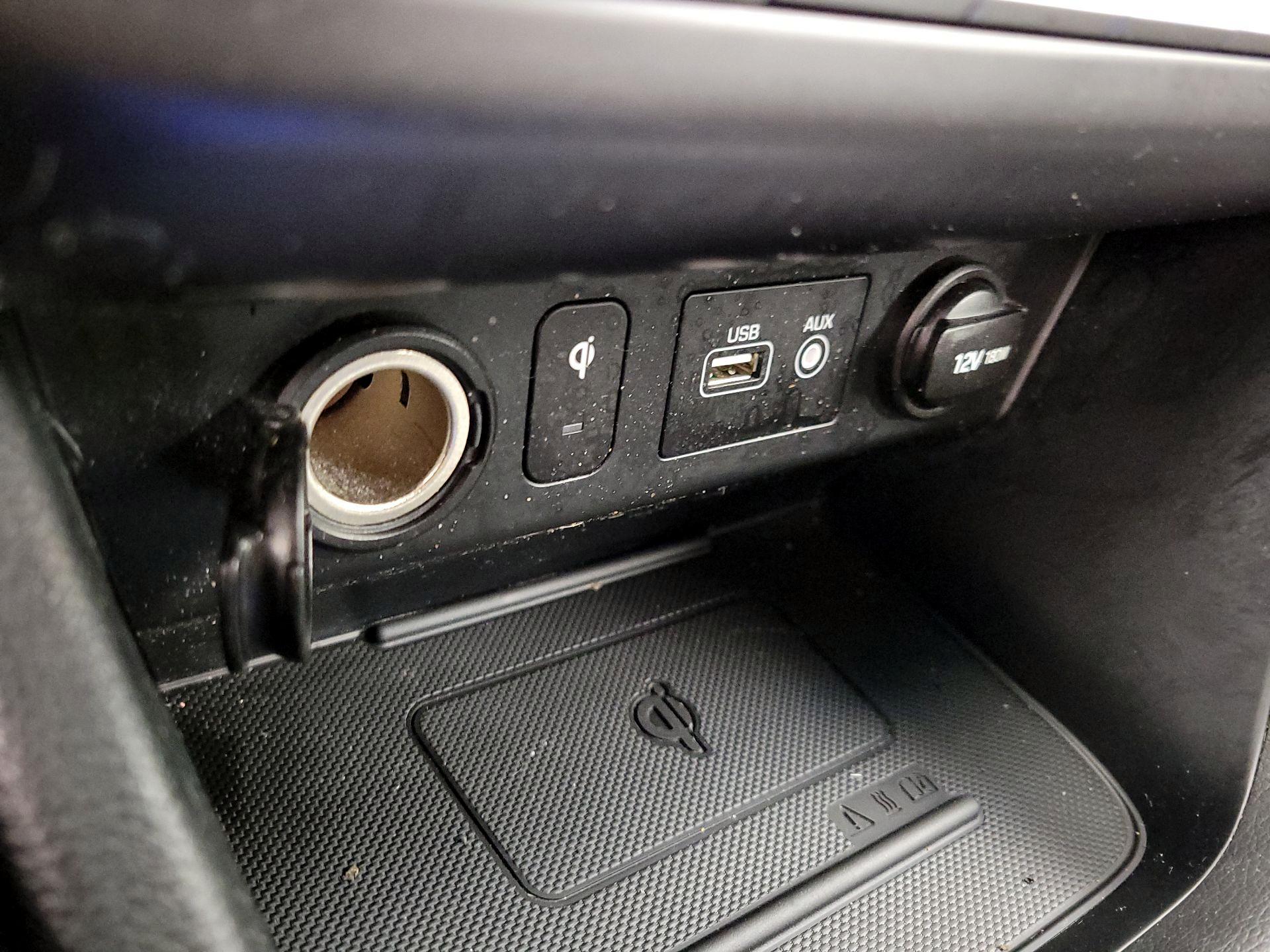 Thumbnail: 2019 Hyundai Sonata - 18