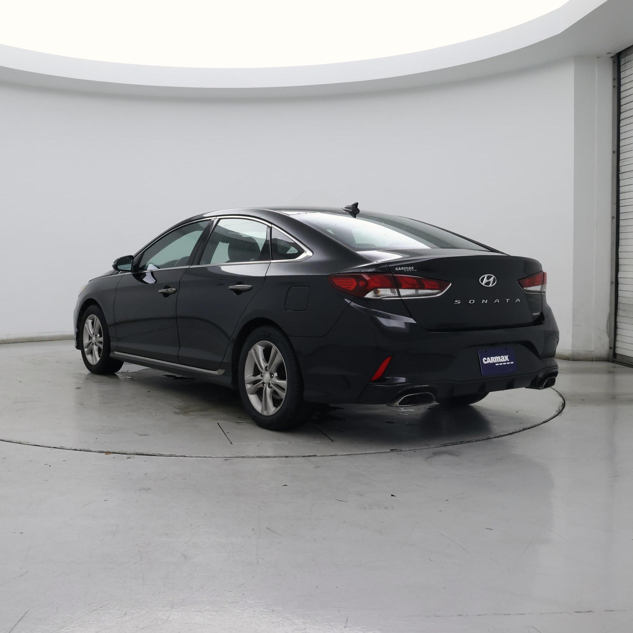 Thumbnail: 2019 Hyundai Sonata - 2