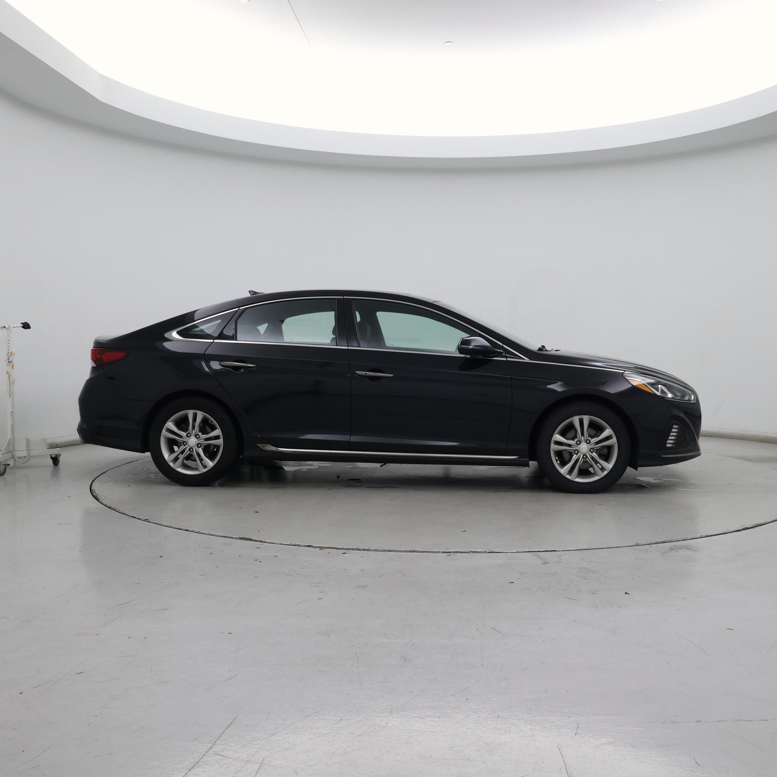 Thumbnail: 2019 Hyundai Sonata - 7