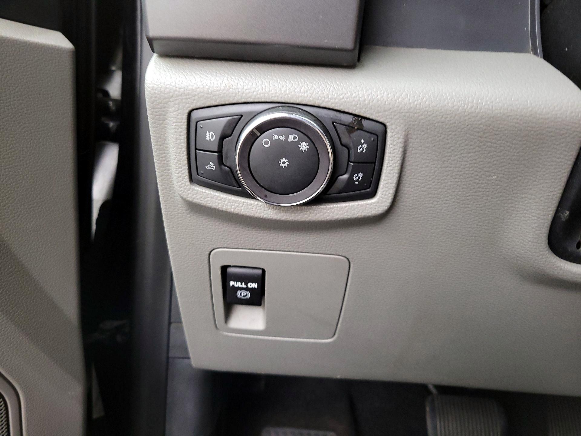 Thumbnail: 2019 Ford F-150 - 13