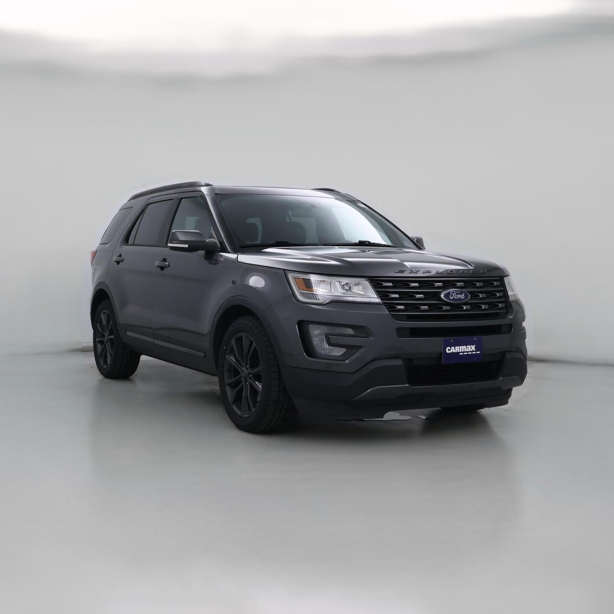 Thumbnail: 2017 Ford Explorer - 1