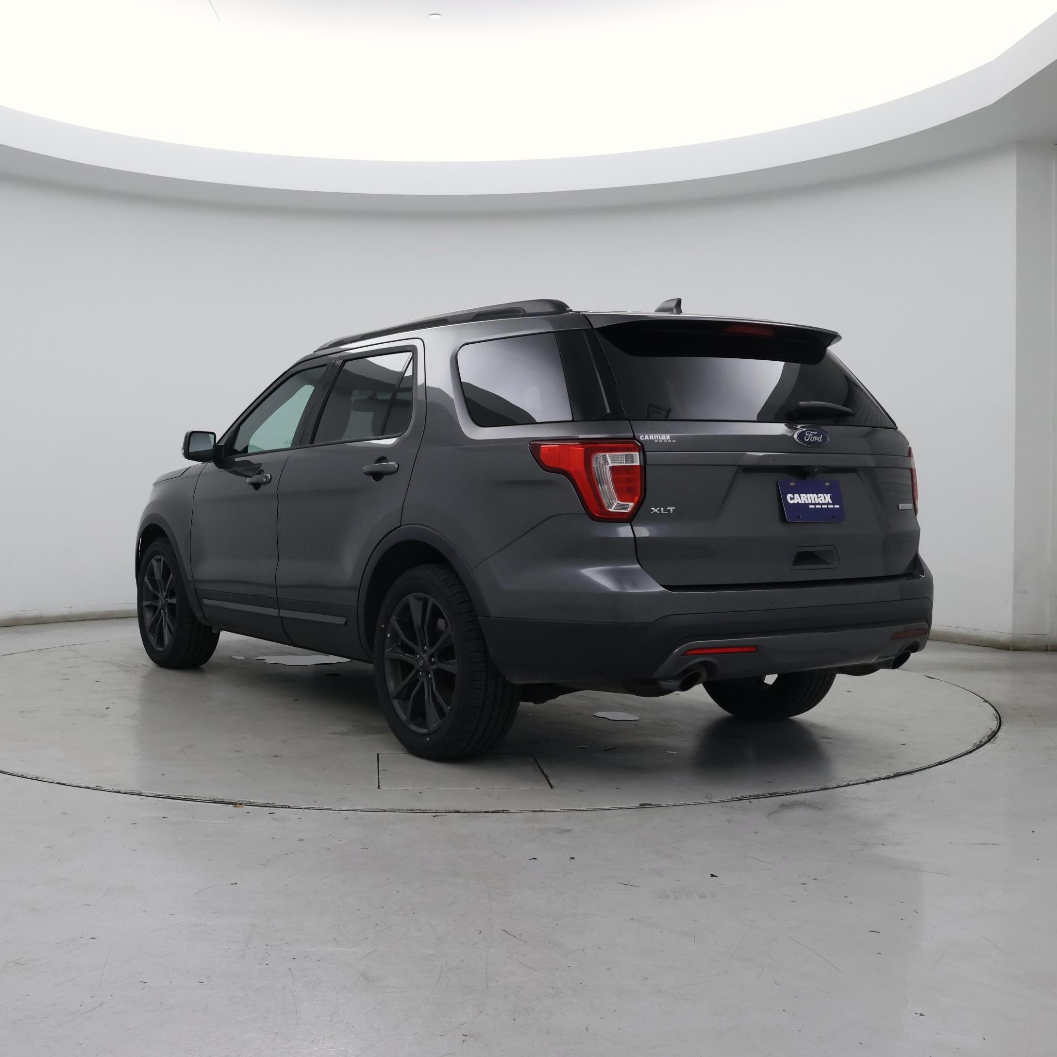 Thumbnail: 2017 Ford Explorer - 2