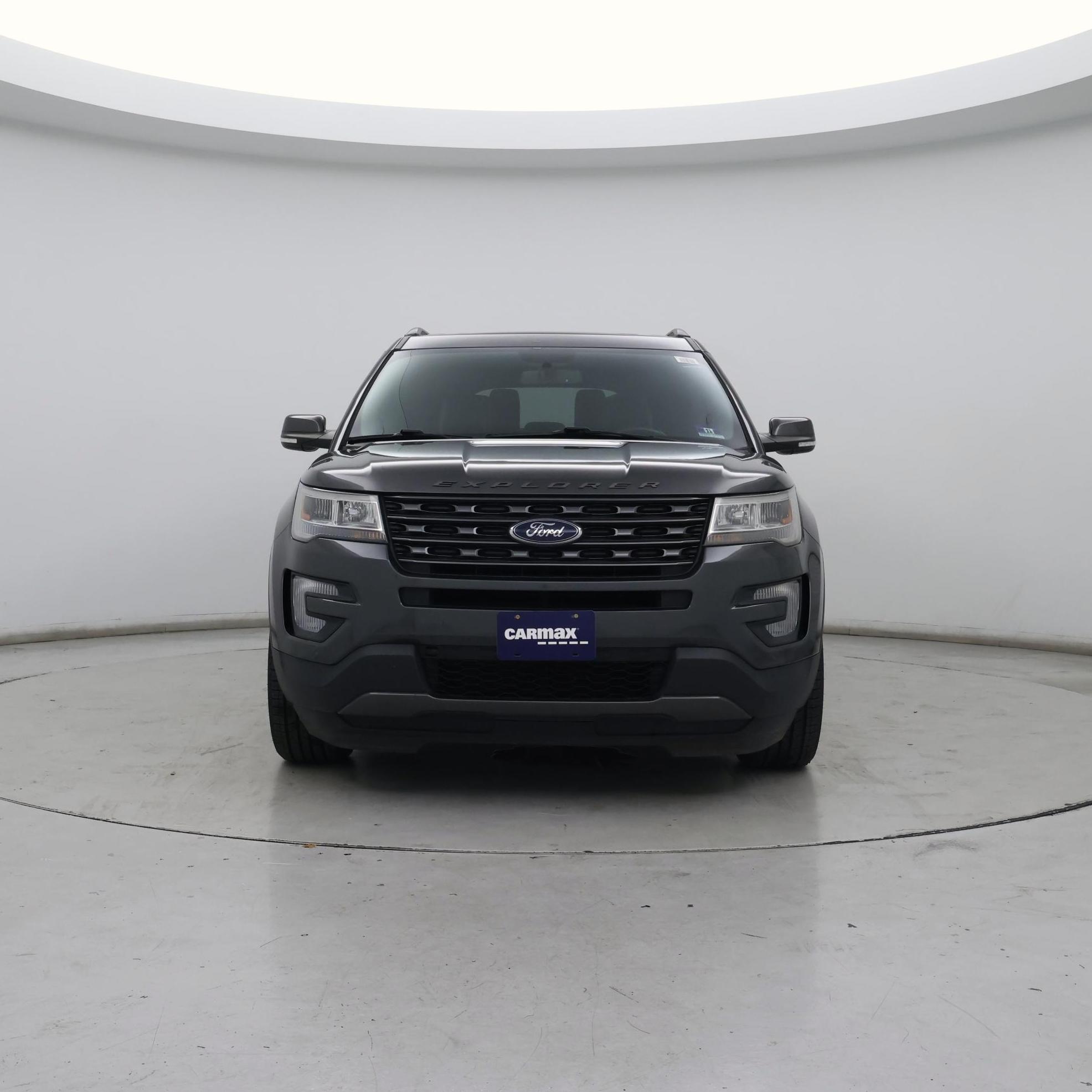 Thumbnail: 2017 Ford Explorer - 5
