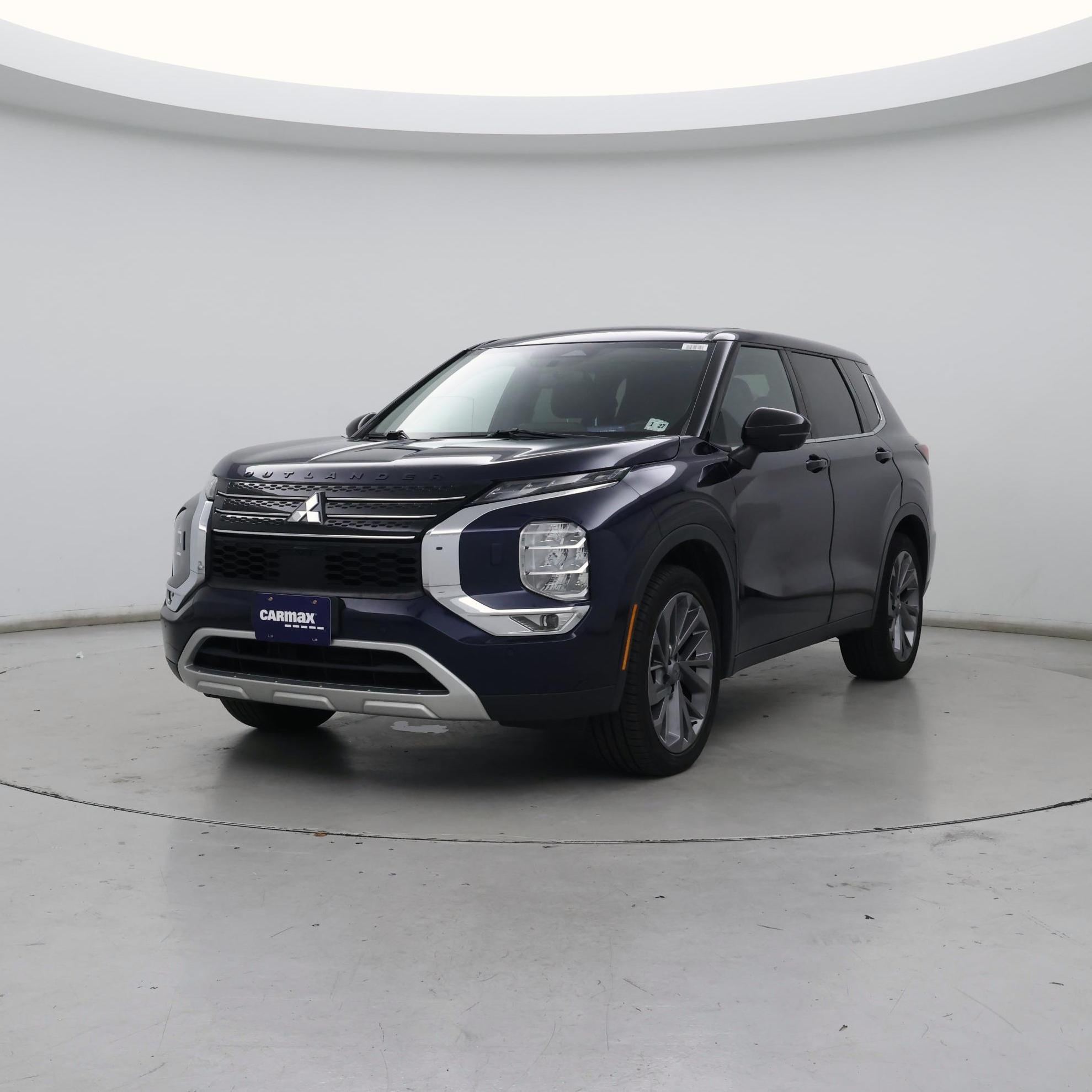 Thumbnail: 2022 Mitsubishi Outlander - 4