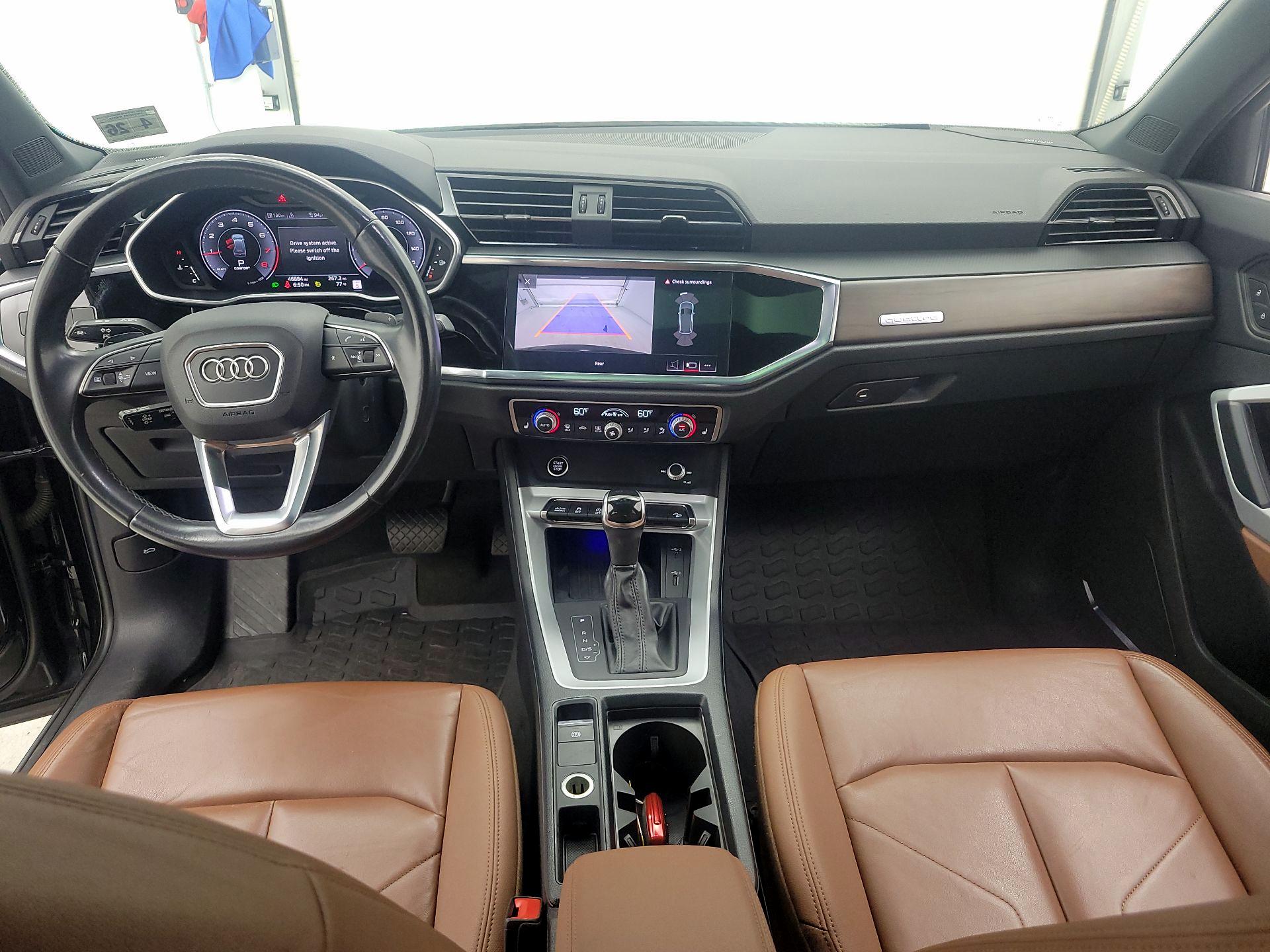 Thumbnail: 2021 Audi Q3 - 9
