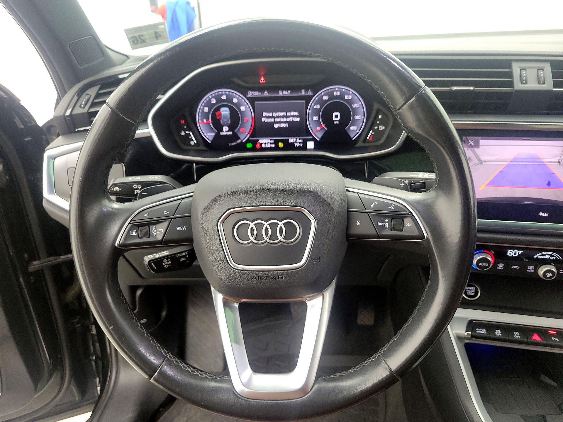 Thumbnail: 2021 Audi Q3 - 10